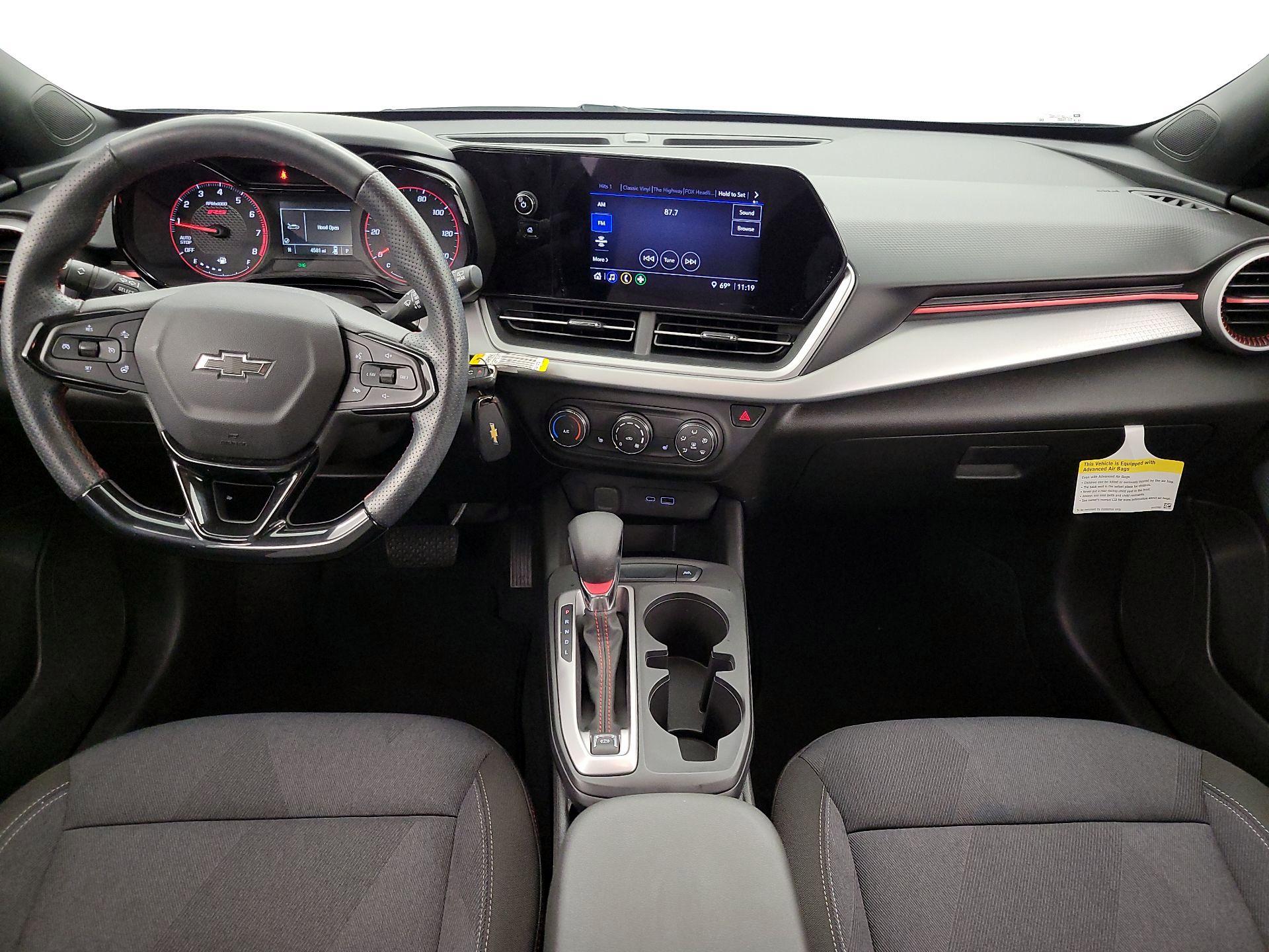 Thumbnail: 2025 Chevrolet Trax - 9