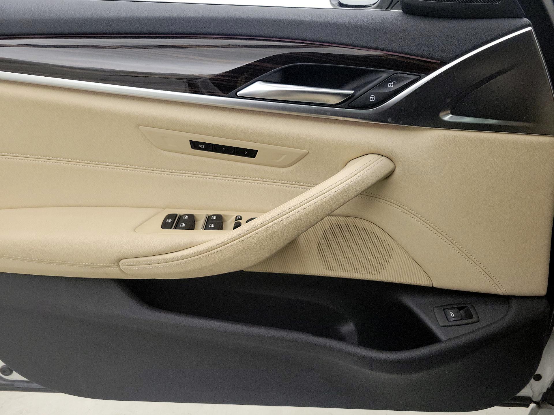 Thumbnail: 2019 BMW 5 Series - 12