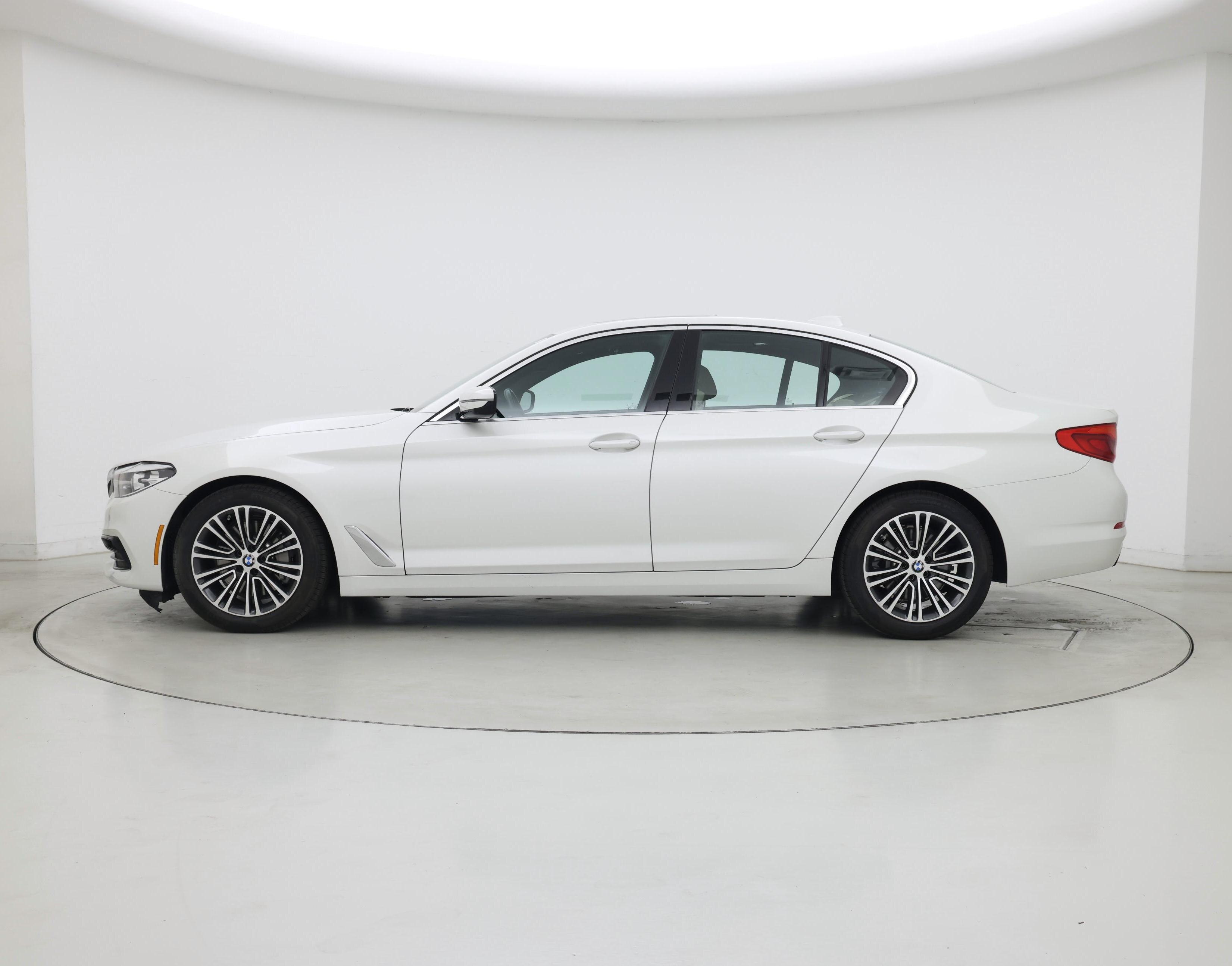 Thumbnail: 2019 BMW 5 Series - 3