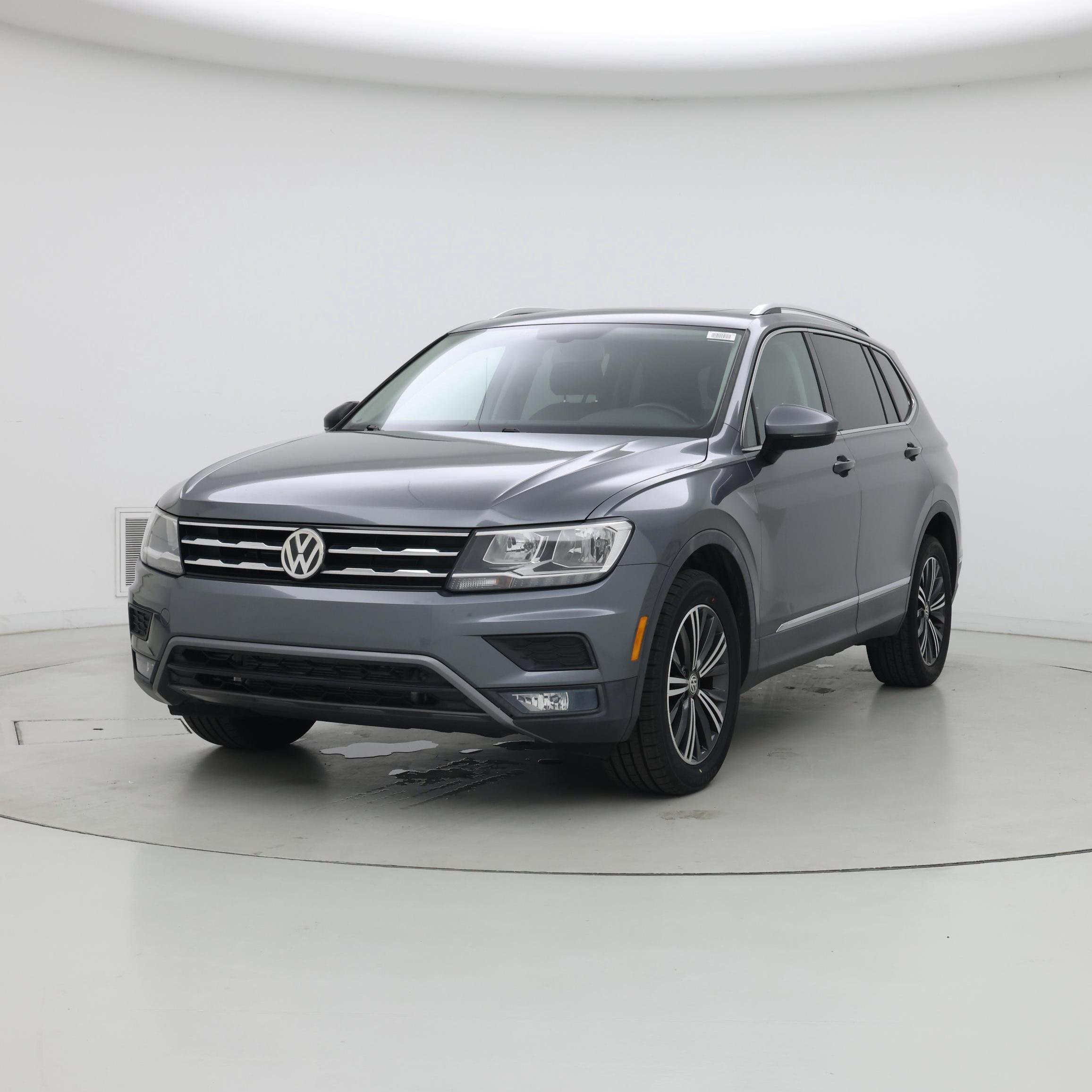 Thumbnail: 2018 Volkswagen Tiguan - 4