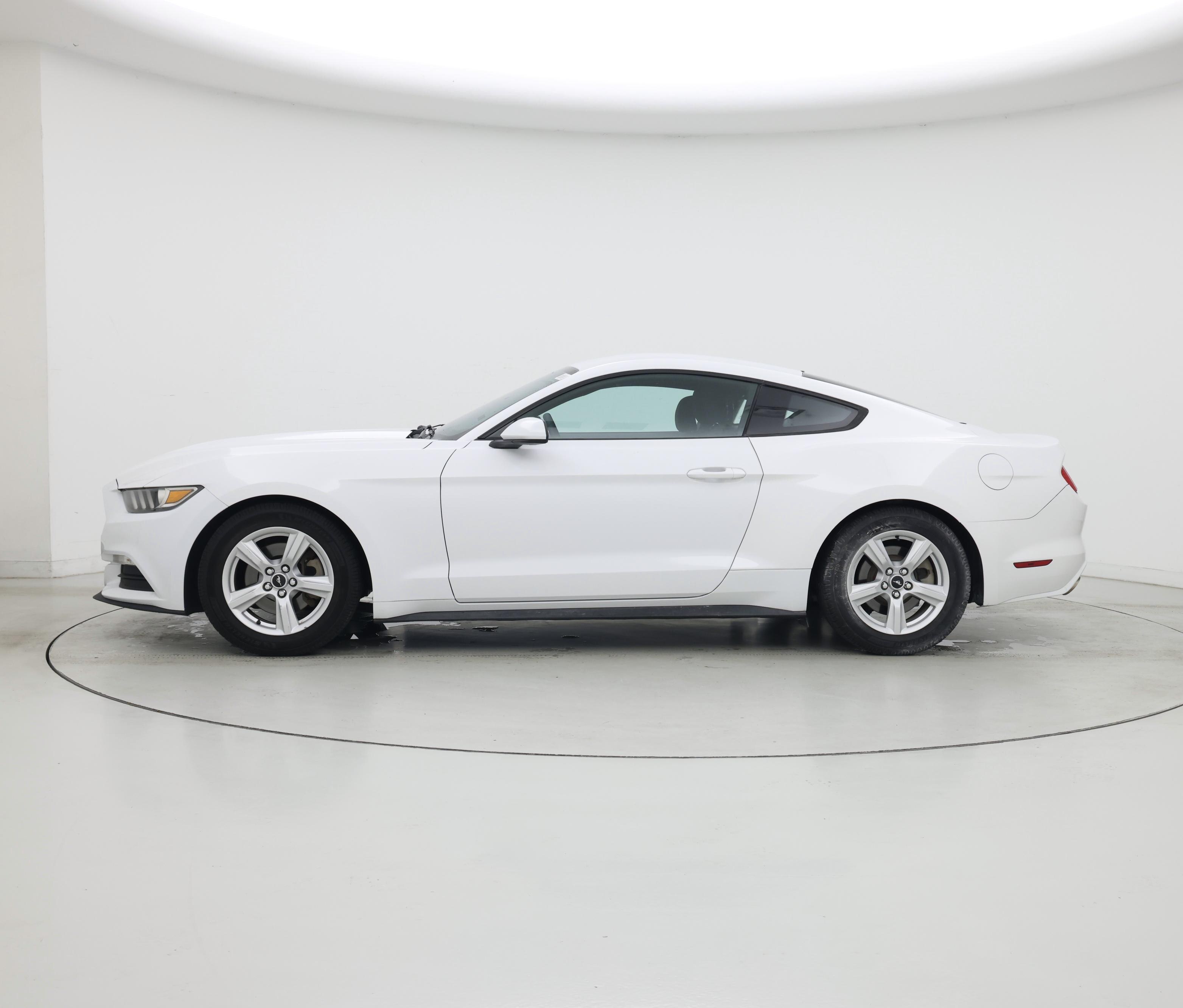 Thumbnail: 2015 Ford Mustang - 3