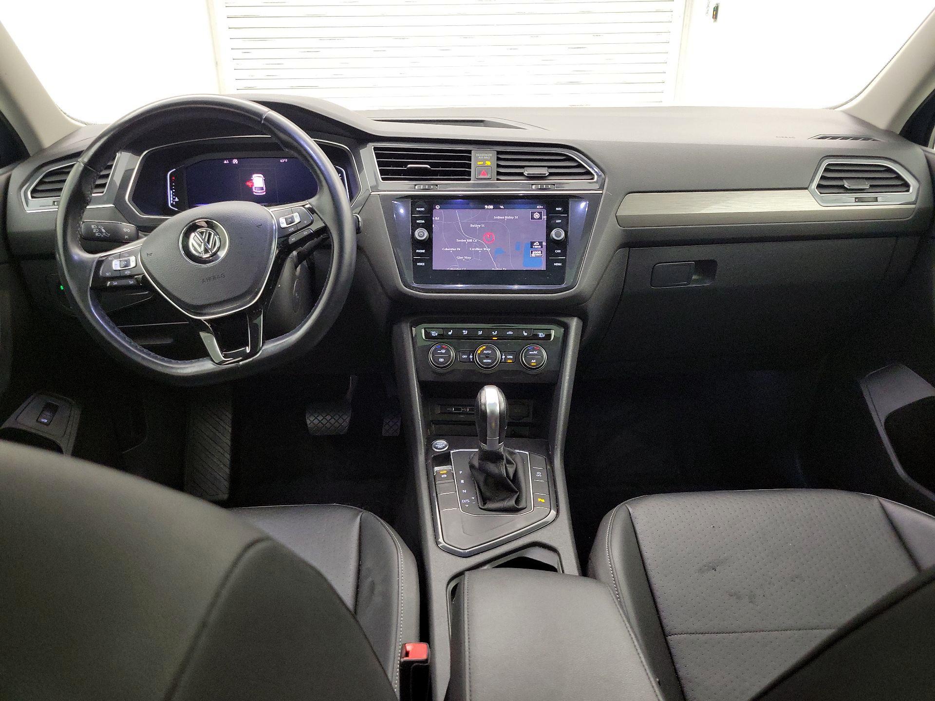 Thumbnail: 2019 Volkswagen Tiguan - 9