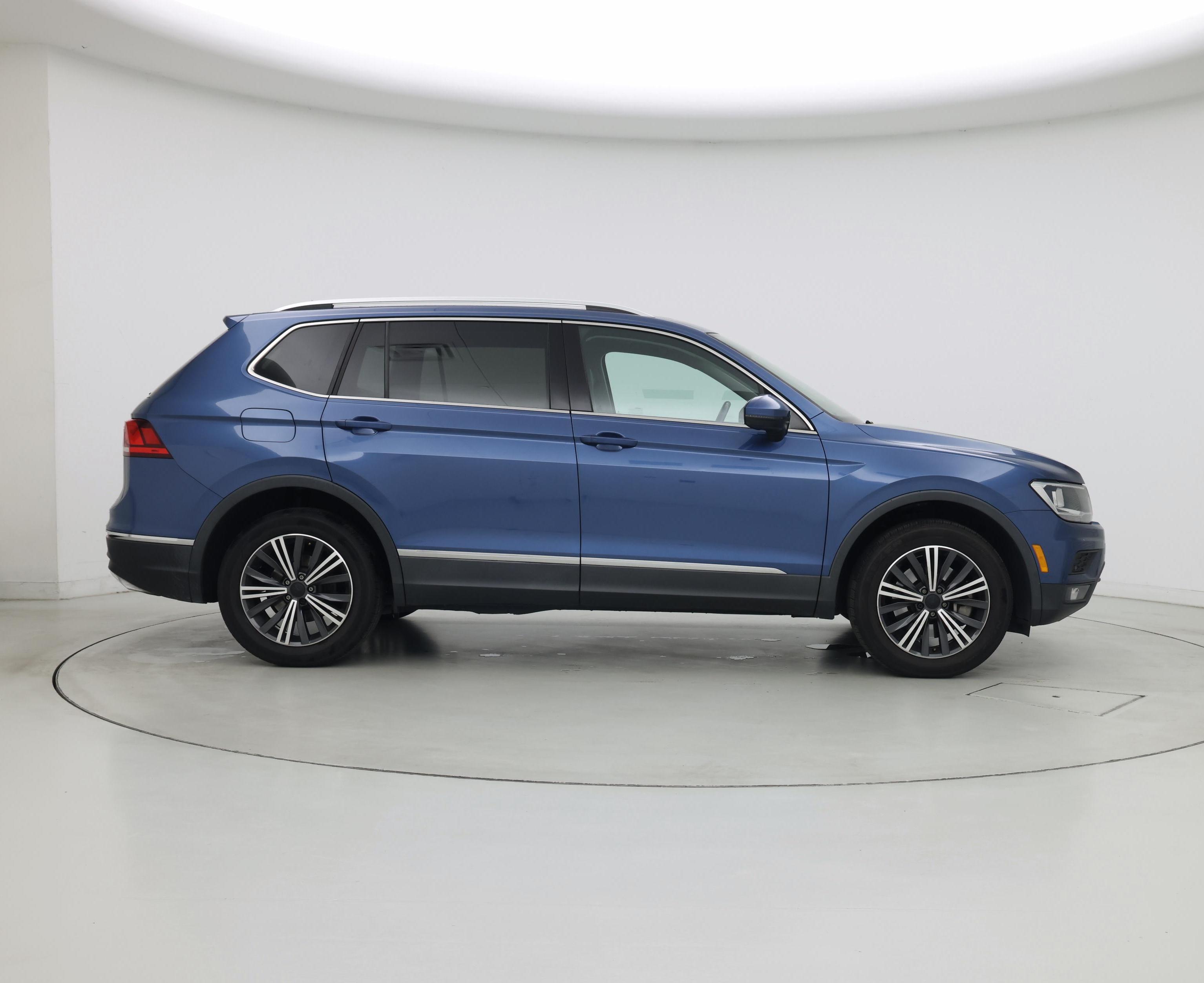 Thumbnail: 2019 Volkswagen Tiguan - 7