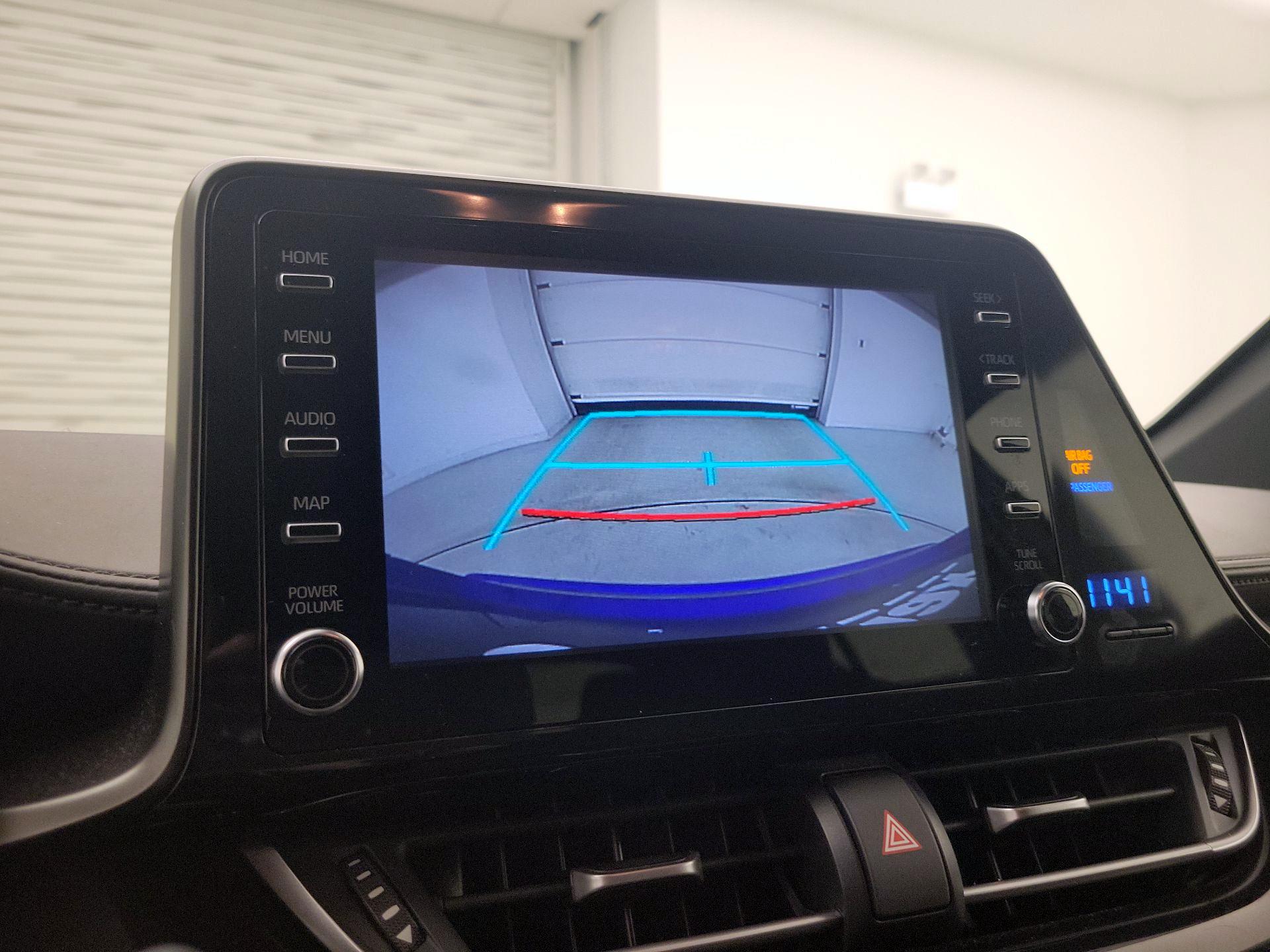 Thumbnail: 2019 Toyota C-HR - 14