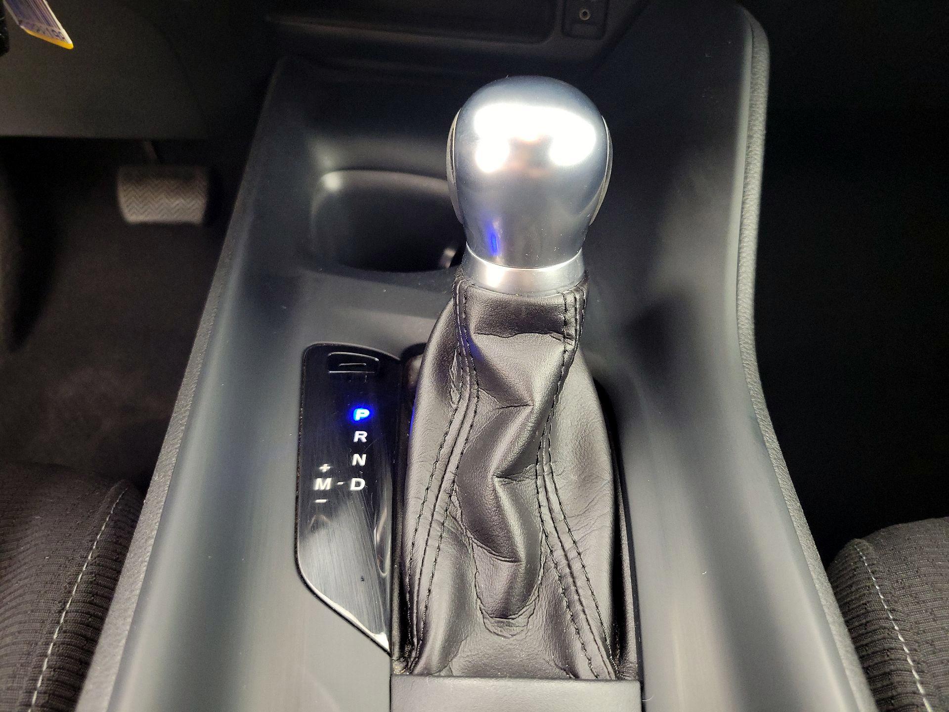 Thumbnail: 2019 Toyota C-HR - 17