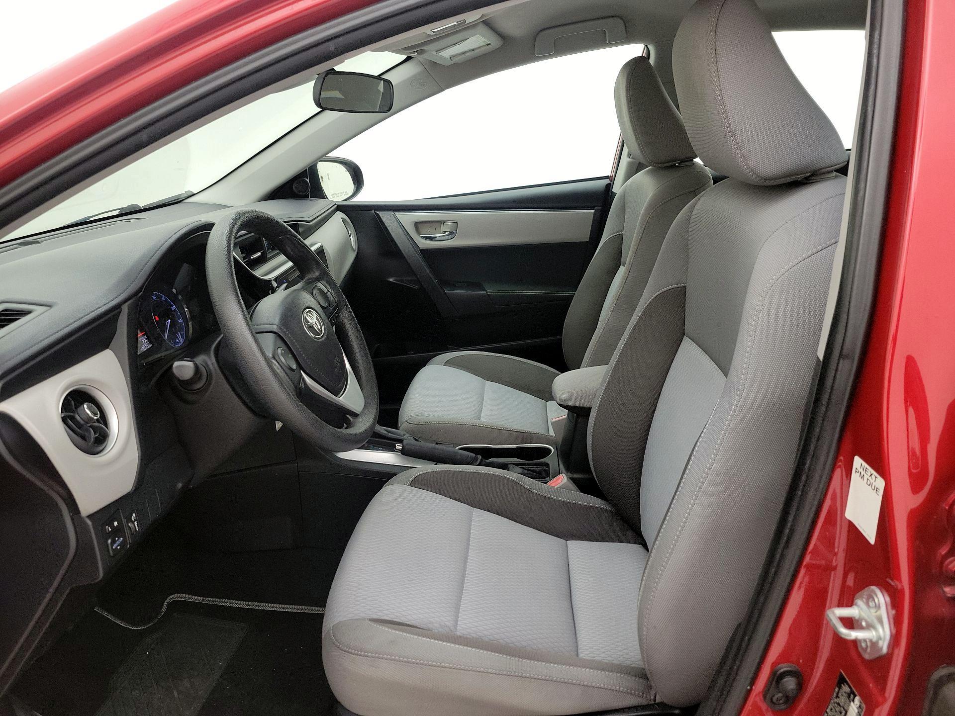 Thumbnail: 2018 Toyota Corolla - 11