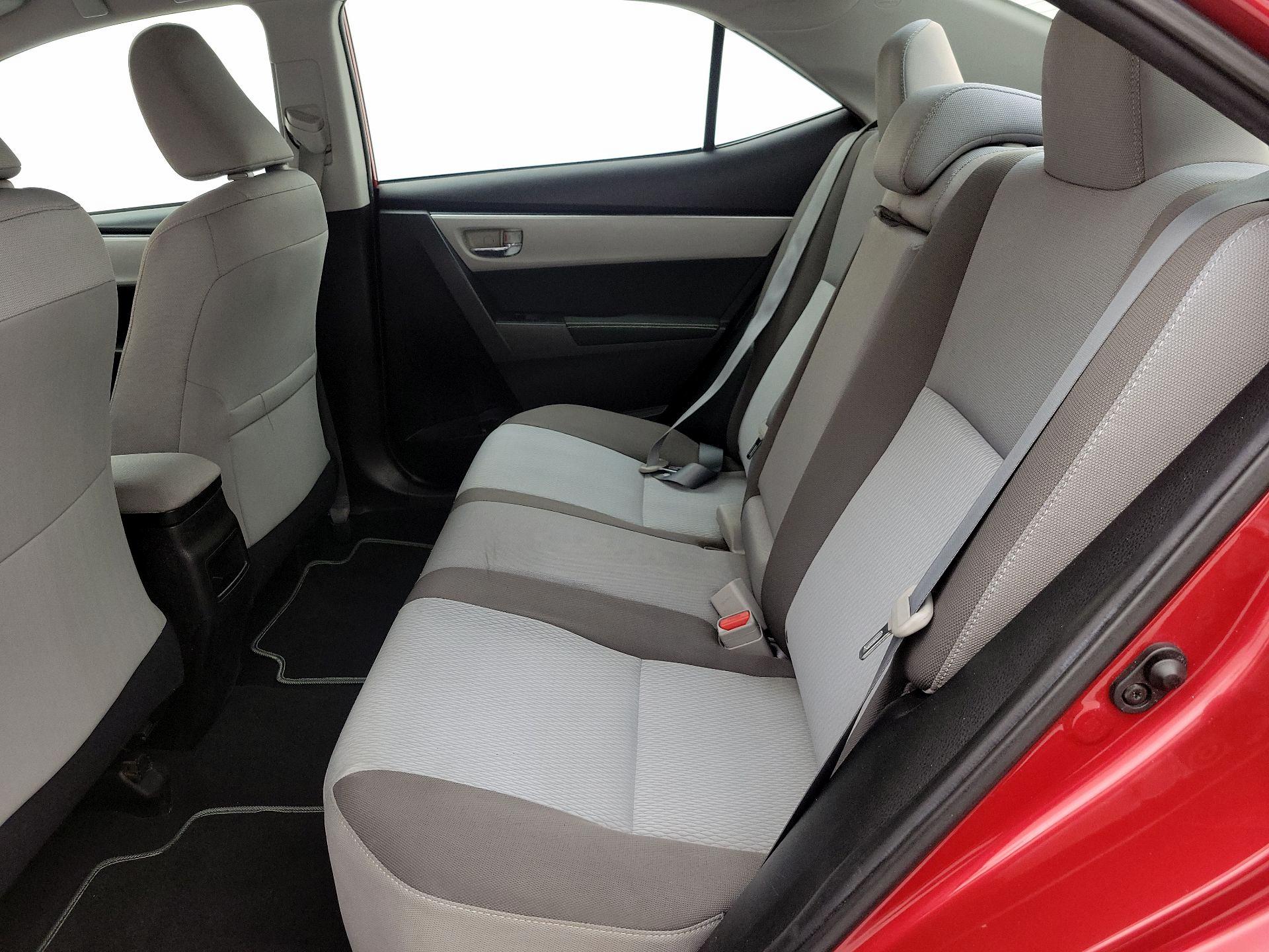 Thumbnail: 2018 Toyota Corolla - 19