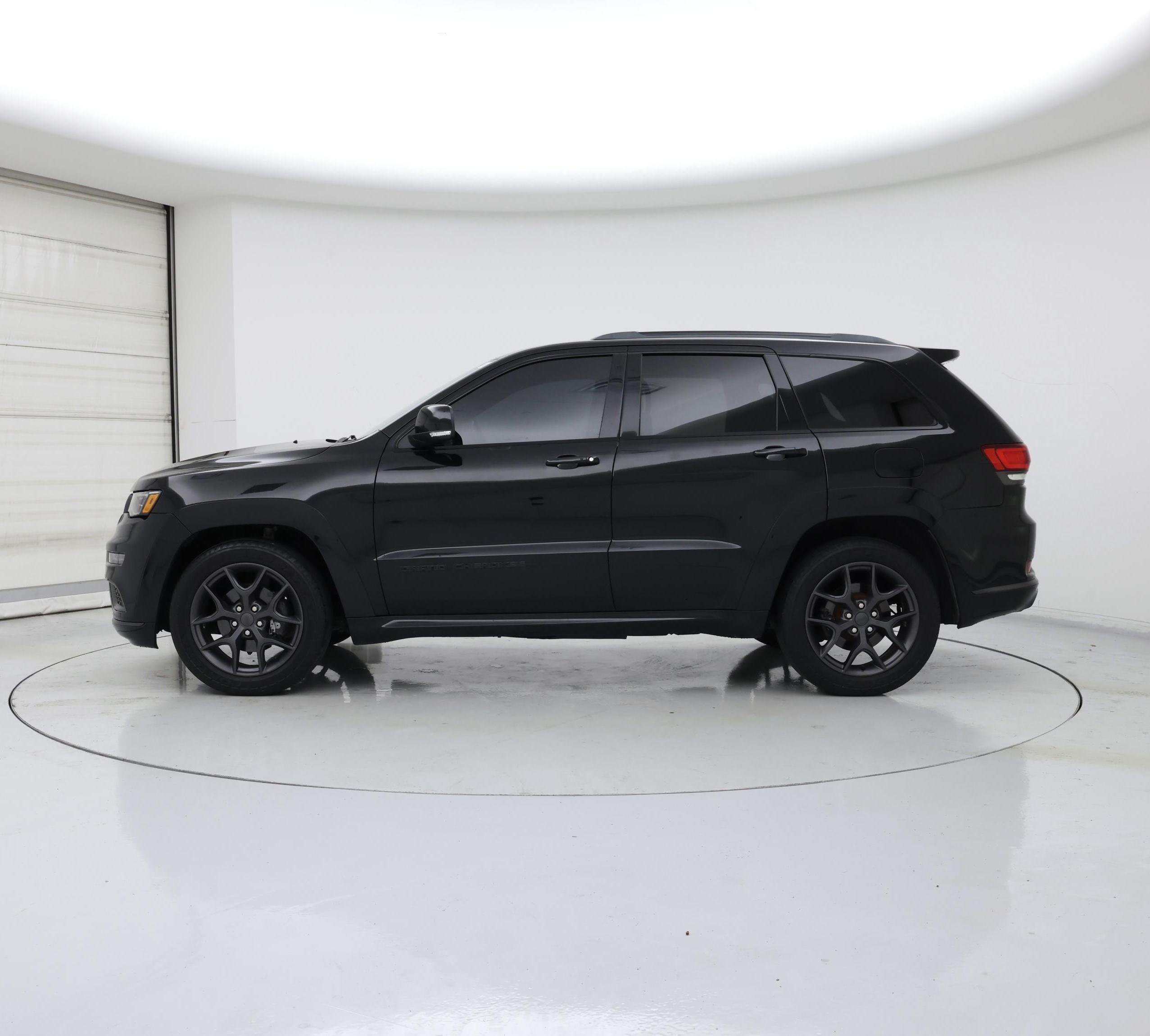 Thumbnail: 2019 Jeep Grand Cherokee - 3