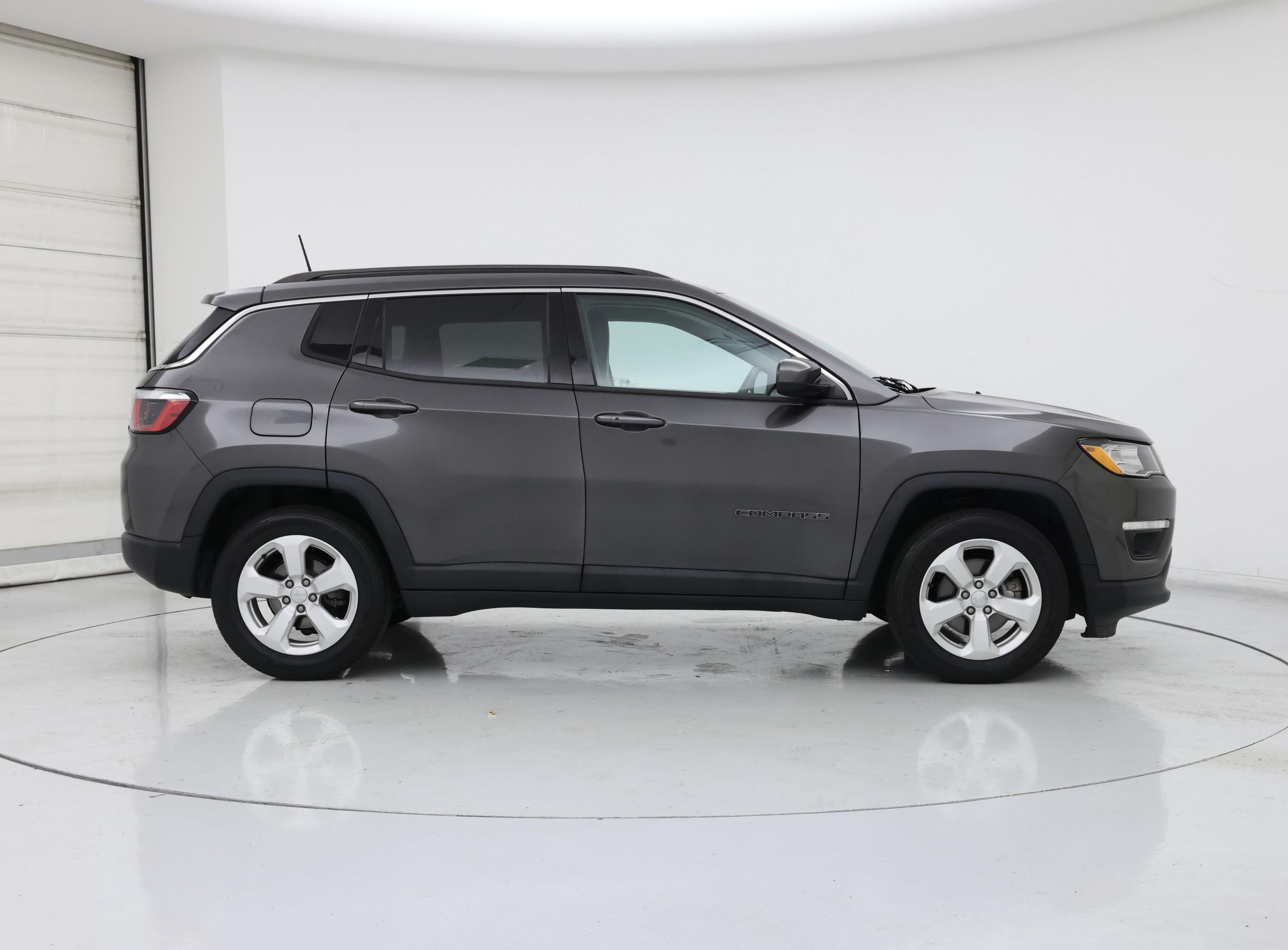Thumbnail: 2019 Jeep Compass - 7