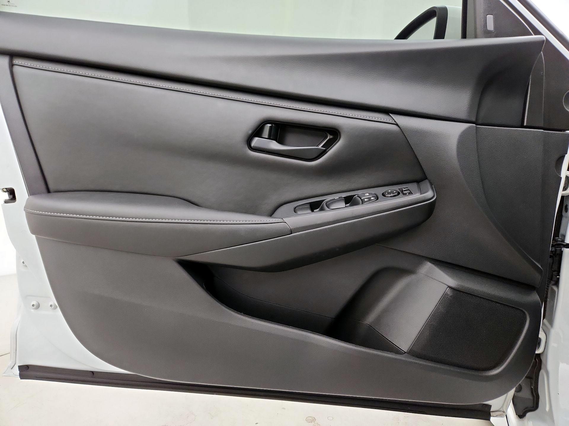 Thumbnail: 2024 Nissan Sentra - 12