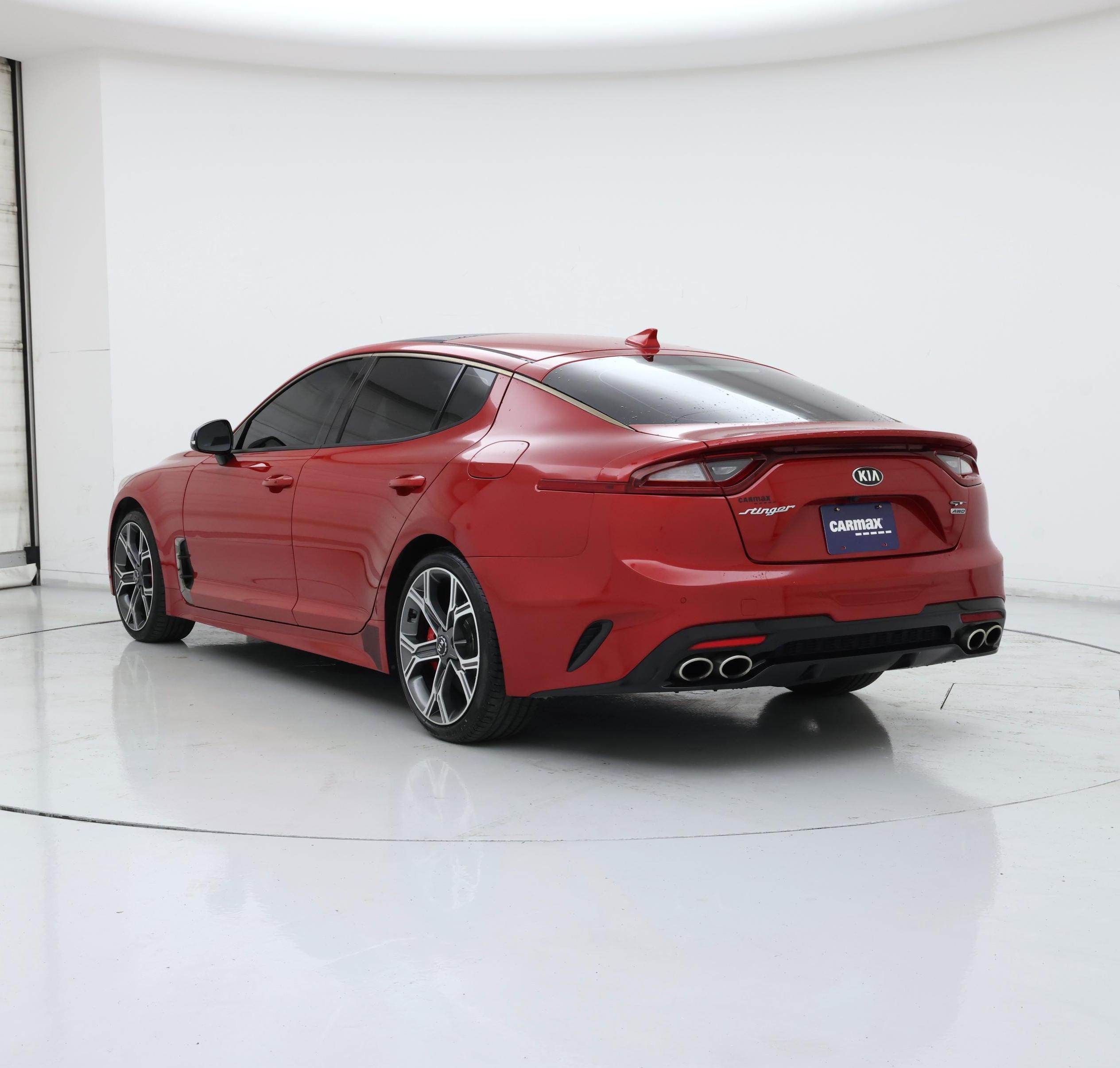 Thumbnail: 2018 Kia Stinger - 2