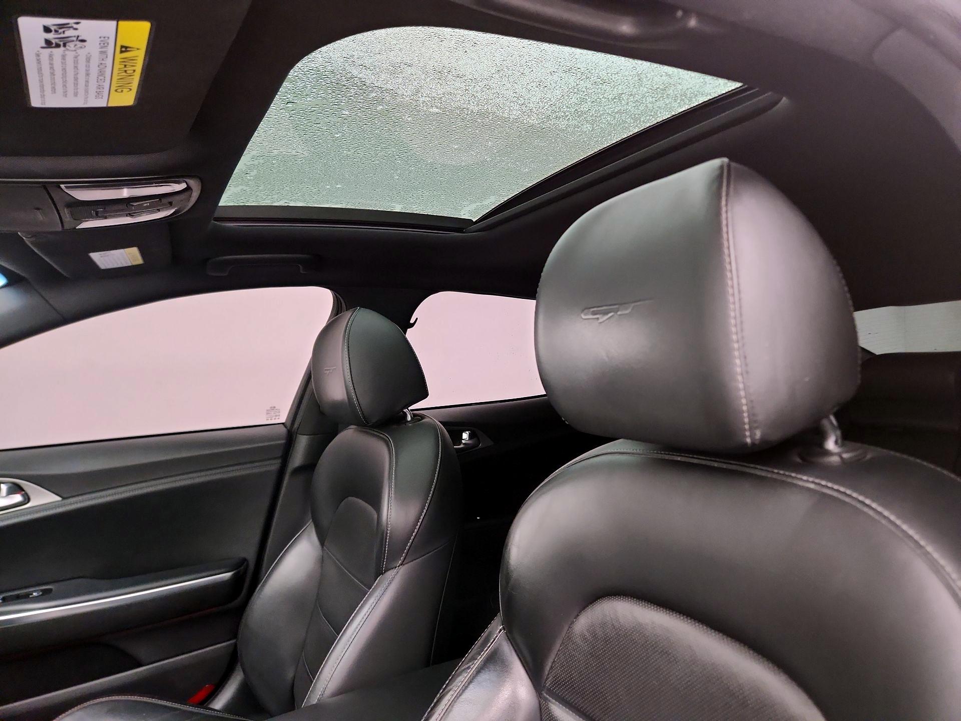 Thumbnail: 2018 Kia Stinger - 20