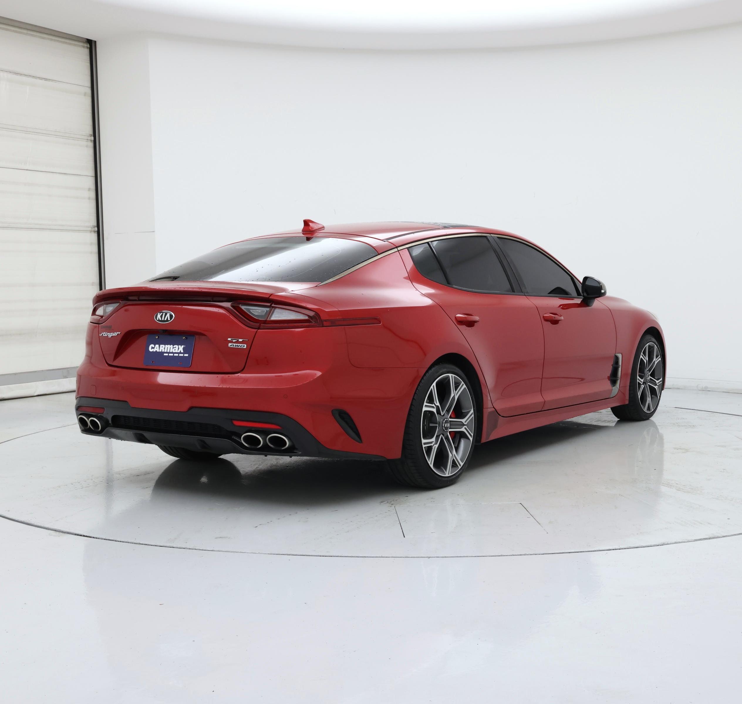 Thumbnail: 2018 Kia Stinger - 8