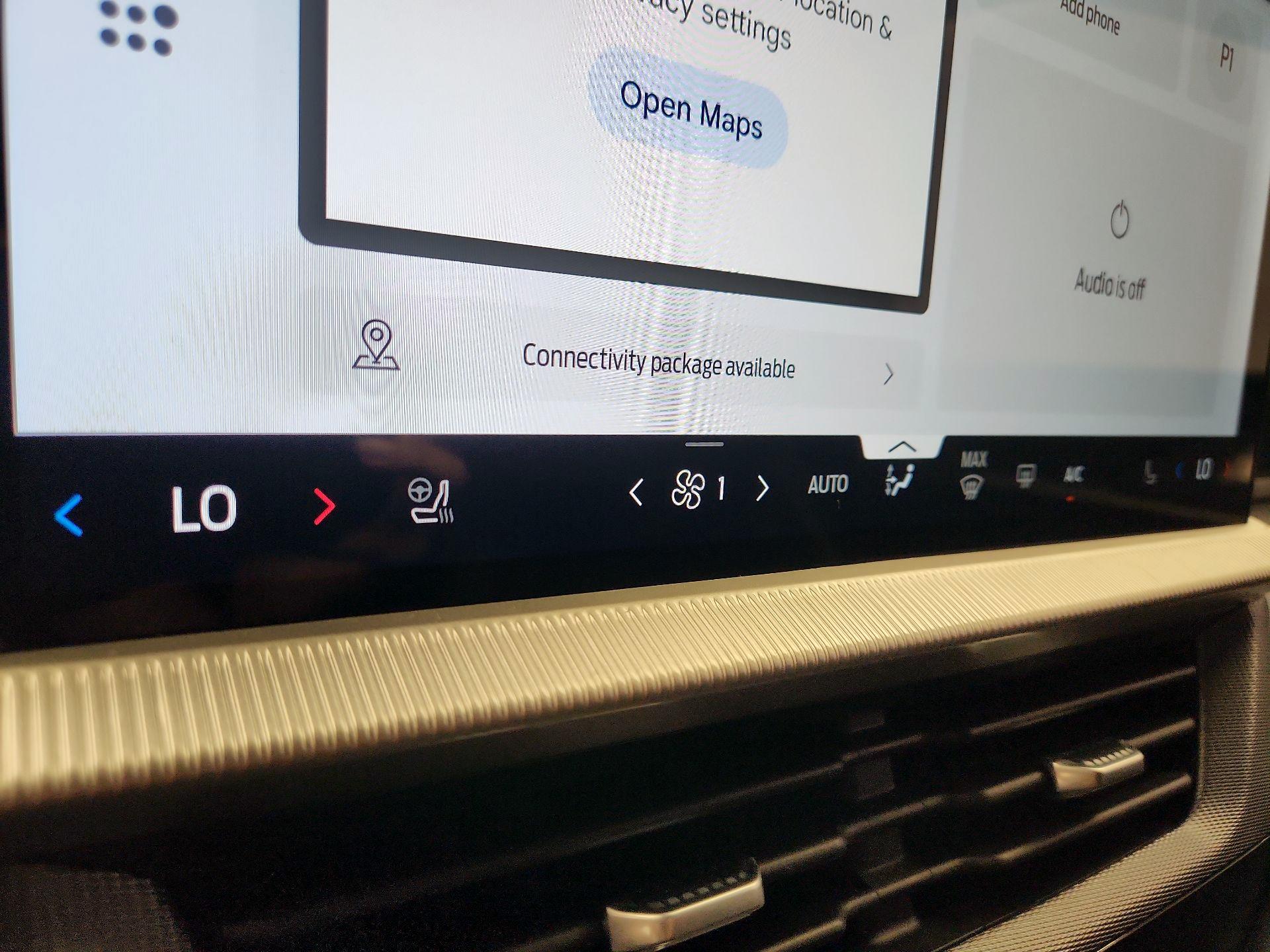 Thumbnail: 2025 Ford Explorer - 17