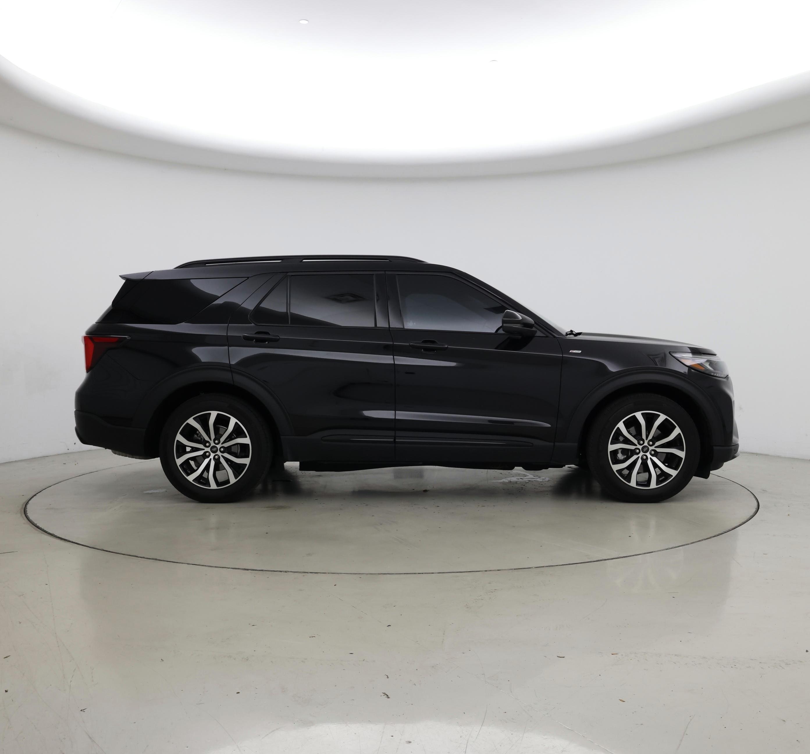 Thumbnail: 2025 Ford Explorer - 7