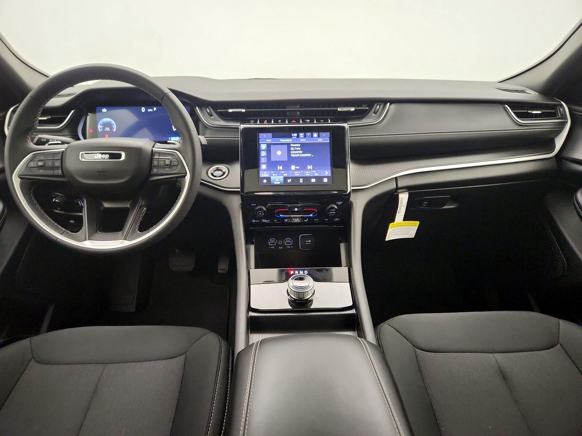 Thumbnail: 2024 Jeep Grand Cherokee - 9