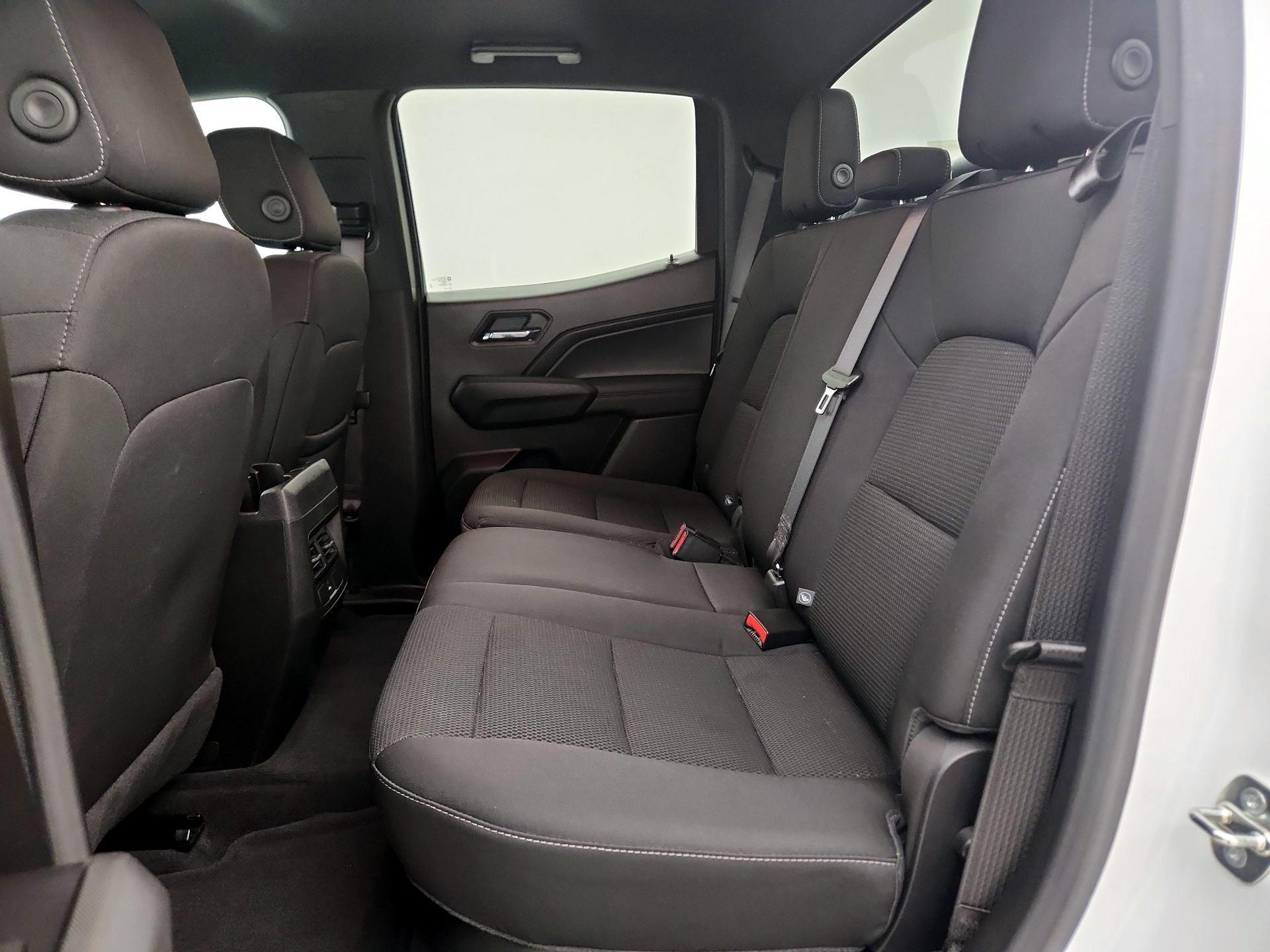 Thumbnail: 2023 Chevrolet Colorado - 19