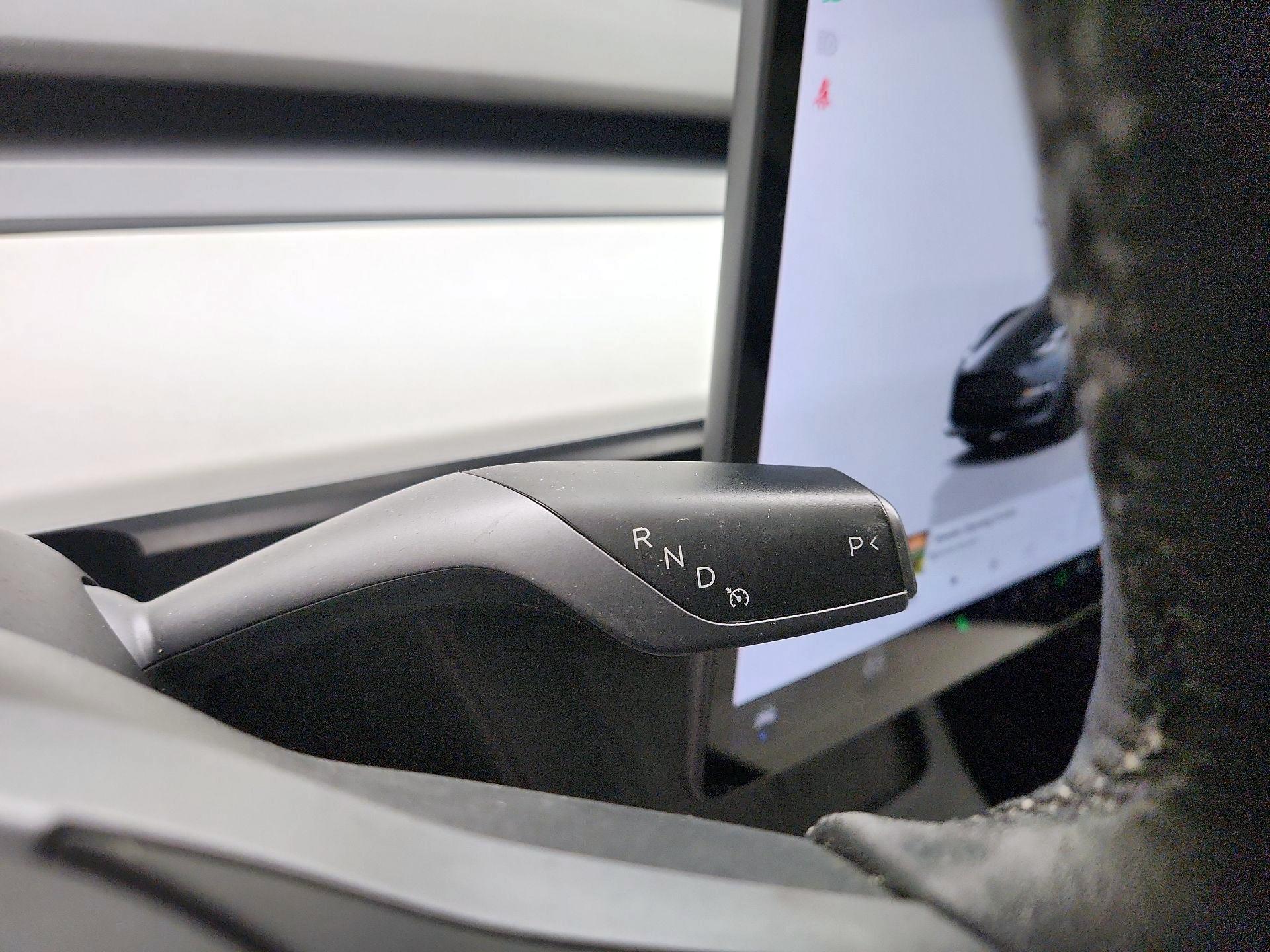 Thumbnail: 2022 Tesla Model 3 - 17