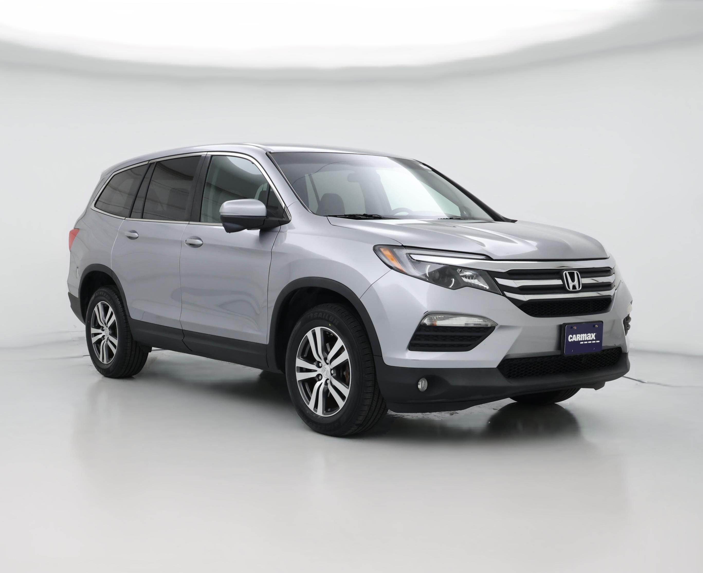 Thumbnail: 2017 Honda Pilot - 1