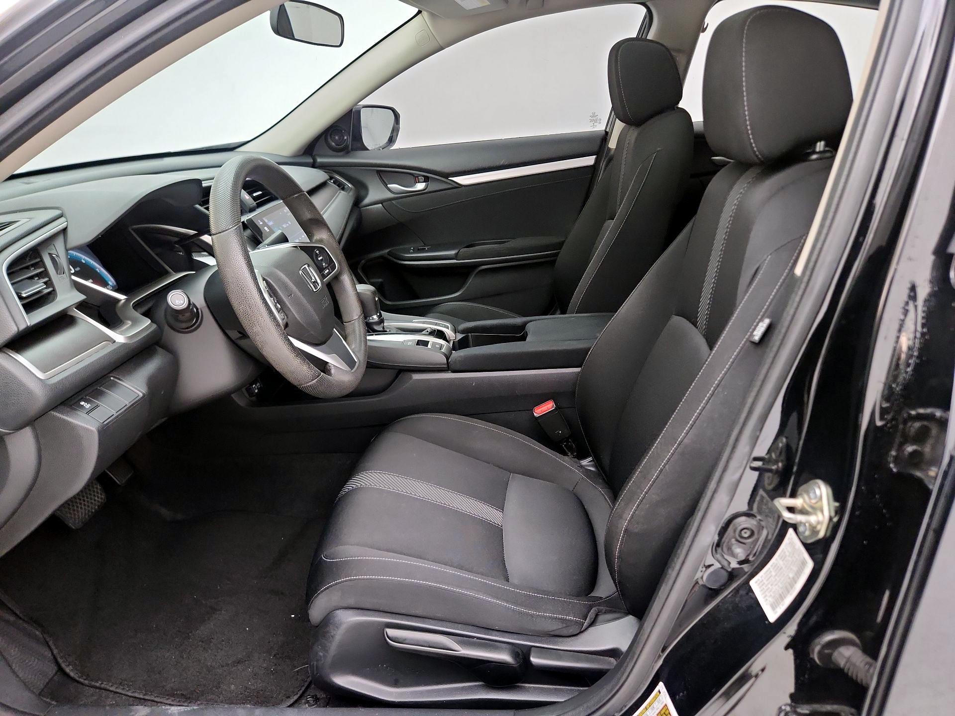 Thumbnail: 2016 Honda Civic - 11