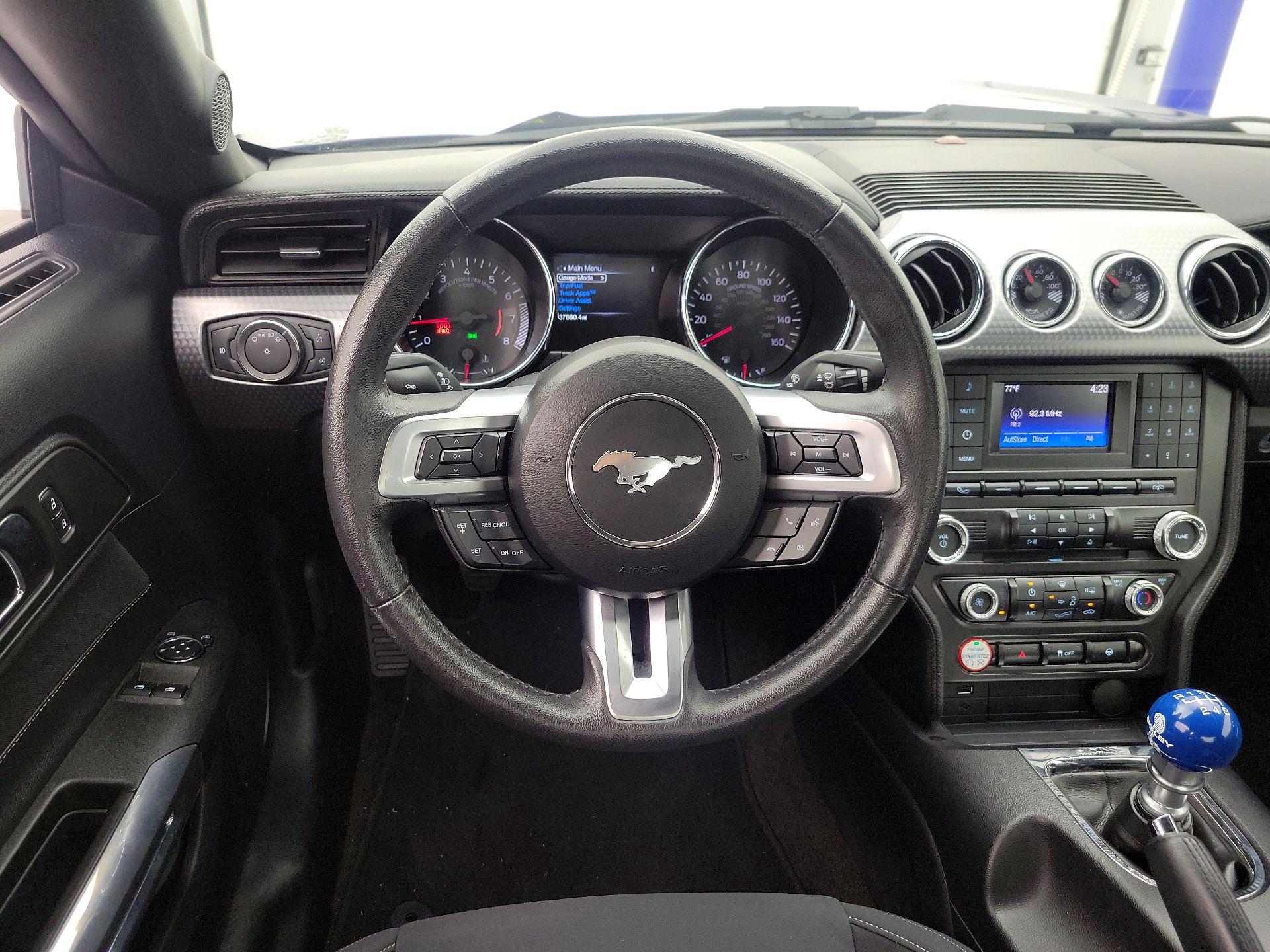 Thumbnail: 2015 Ford Mustang - 10