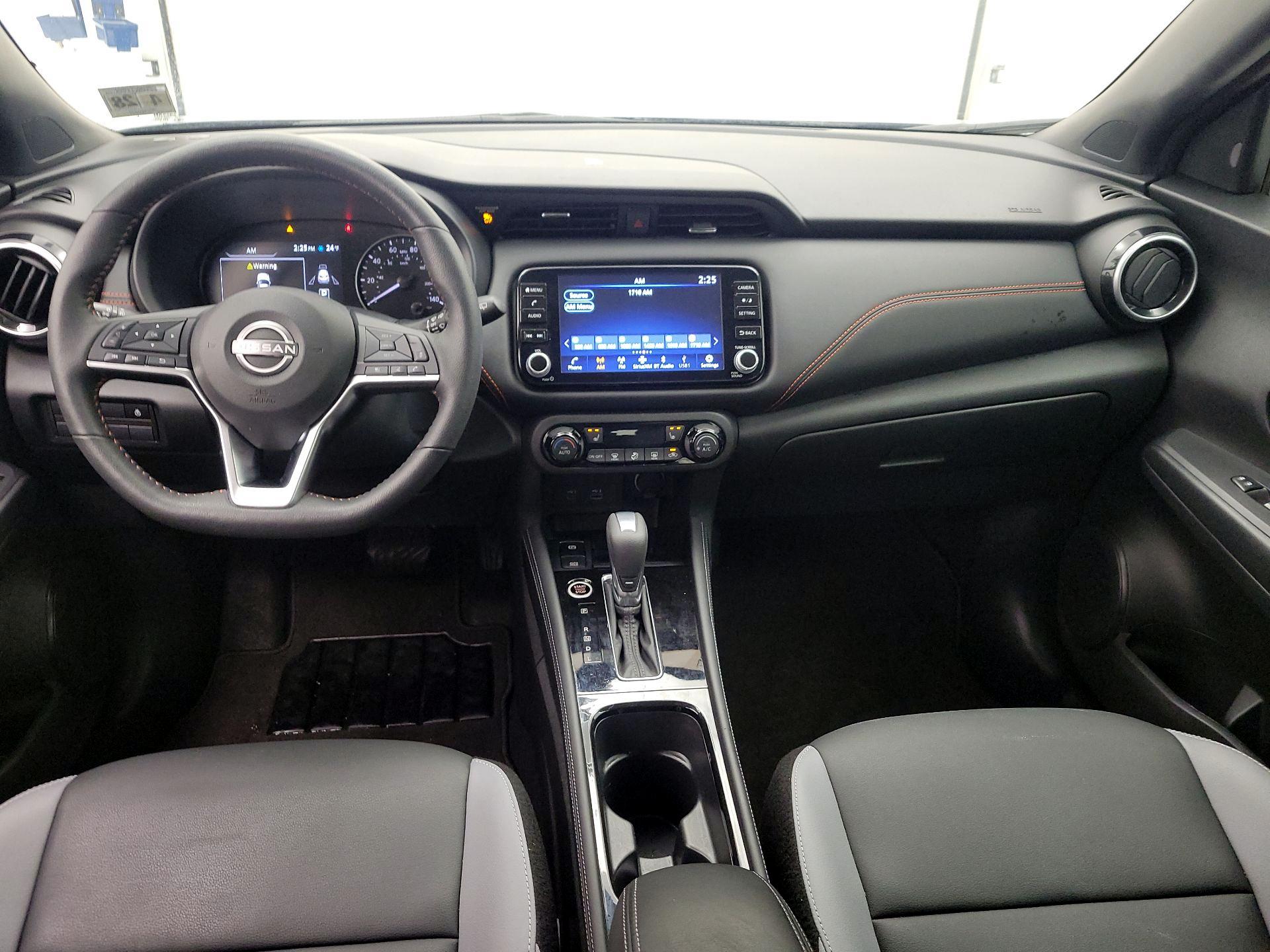 Thumbnail: 2023 Nissan Kicks - 9