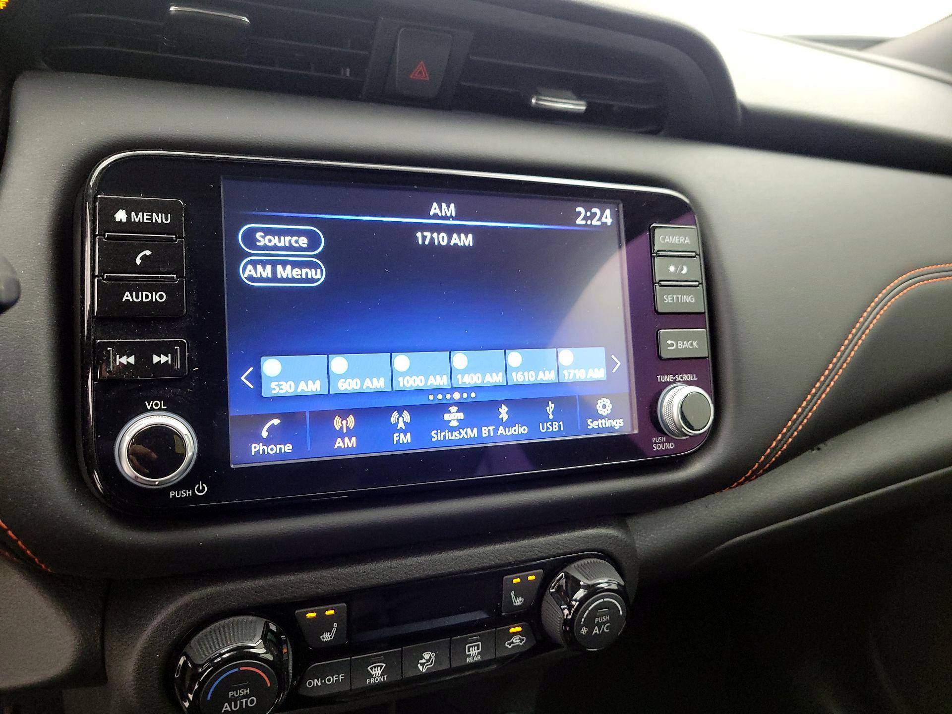 Thumbnail: 2023 Nissan Kicks - 15