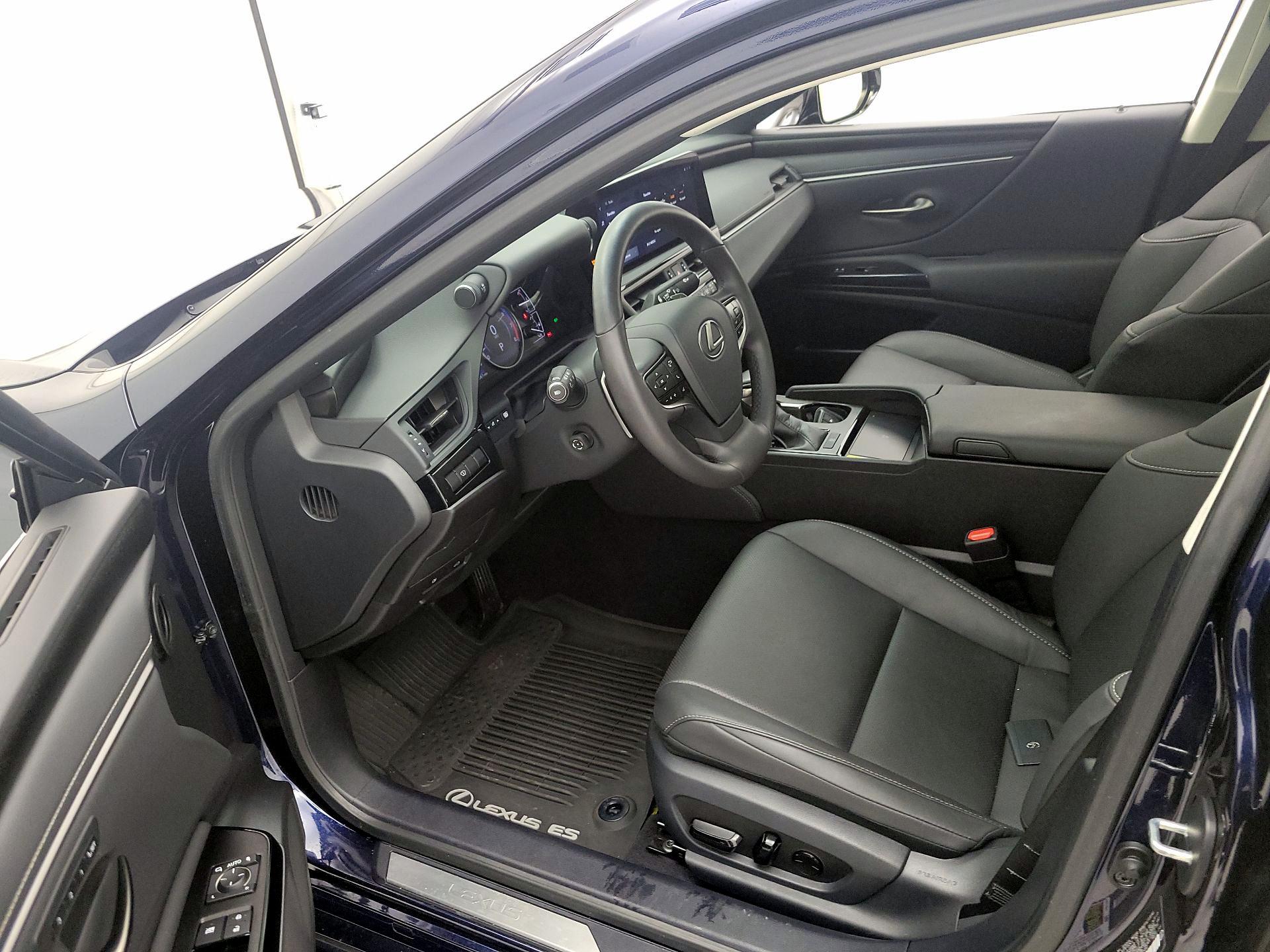 Thumbnail: 2024 Lexus ES - 11