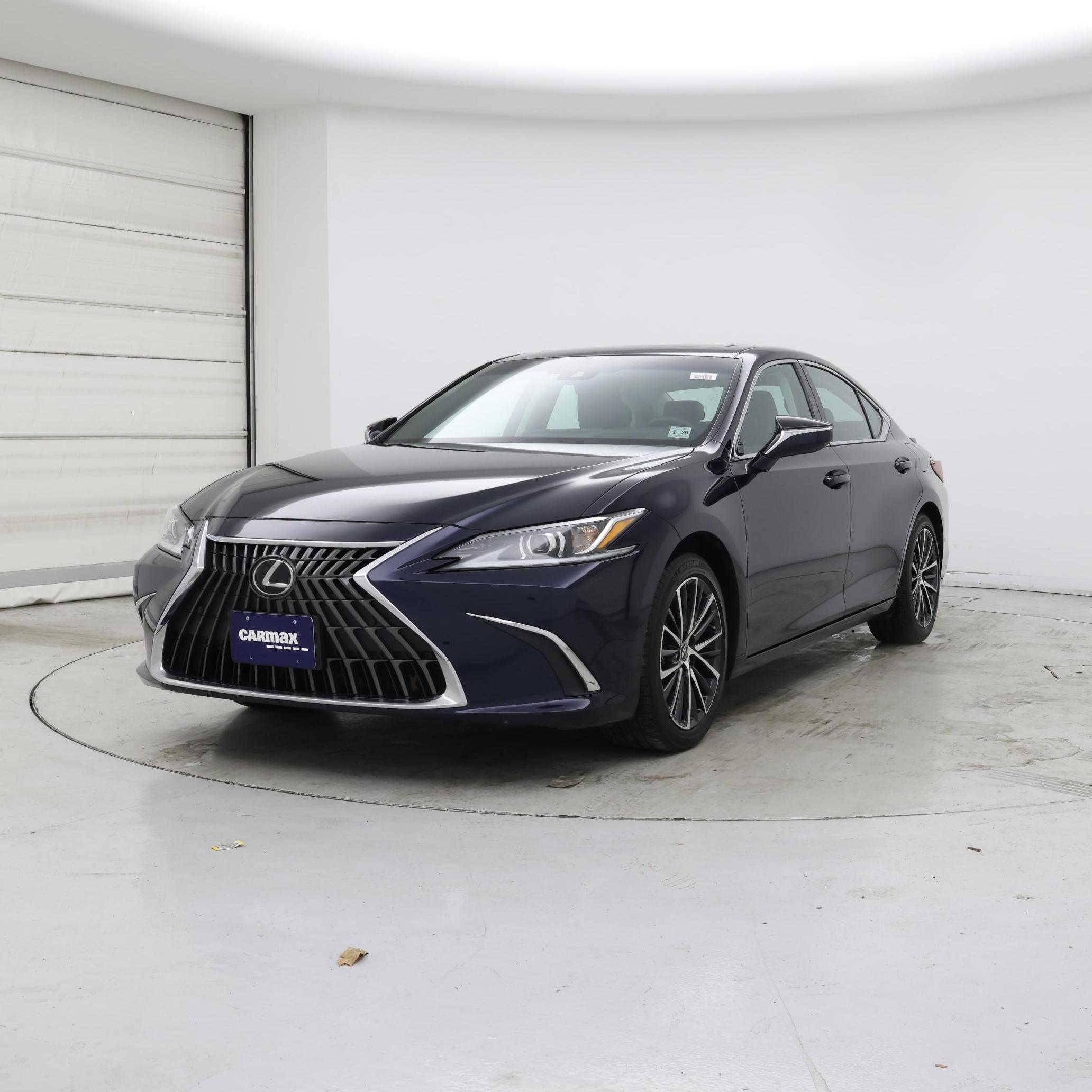 Thumbnail: 2024 Lexus ES - 4