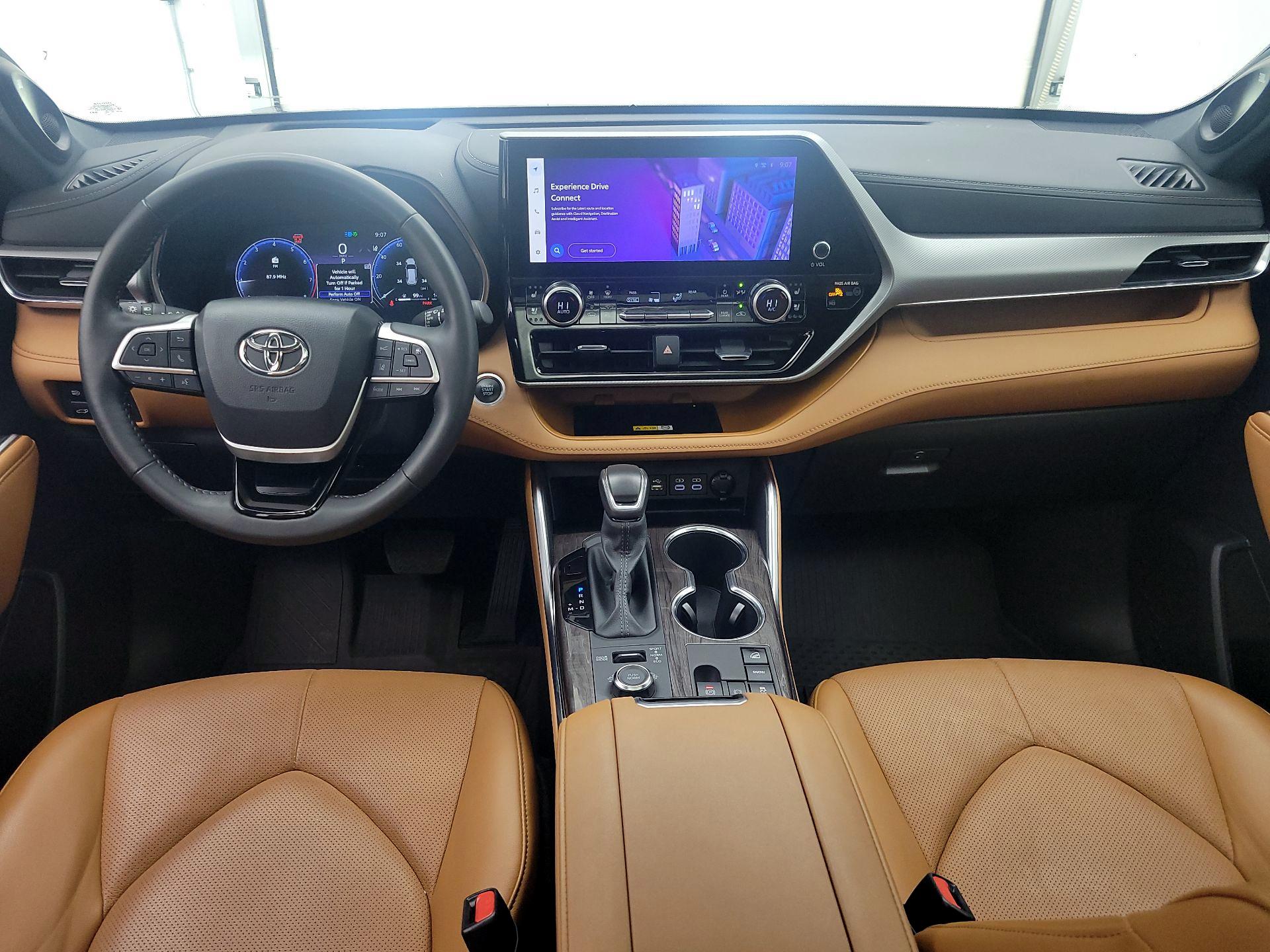 Thumbnail: 2024 Toyota Highlander - 9