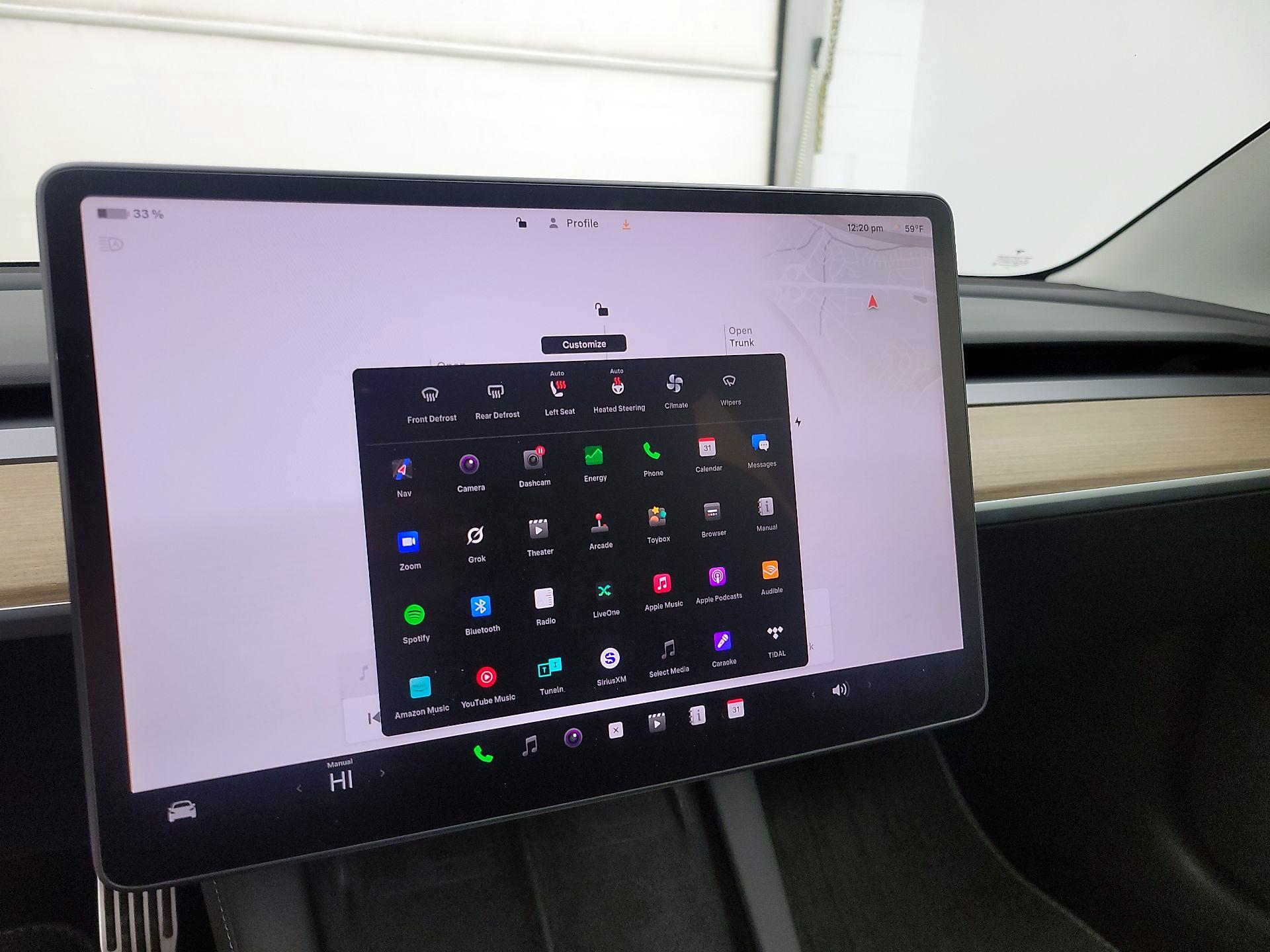 Thumbnail: 2023 Tesla Model 3 - 14