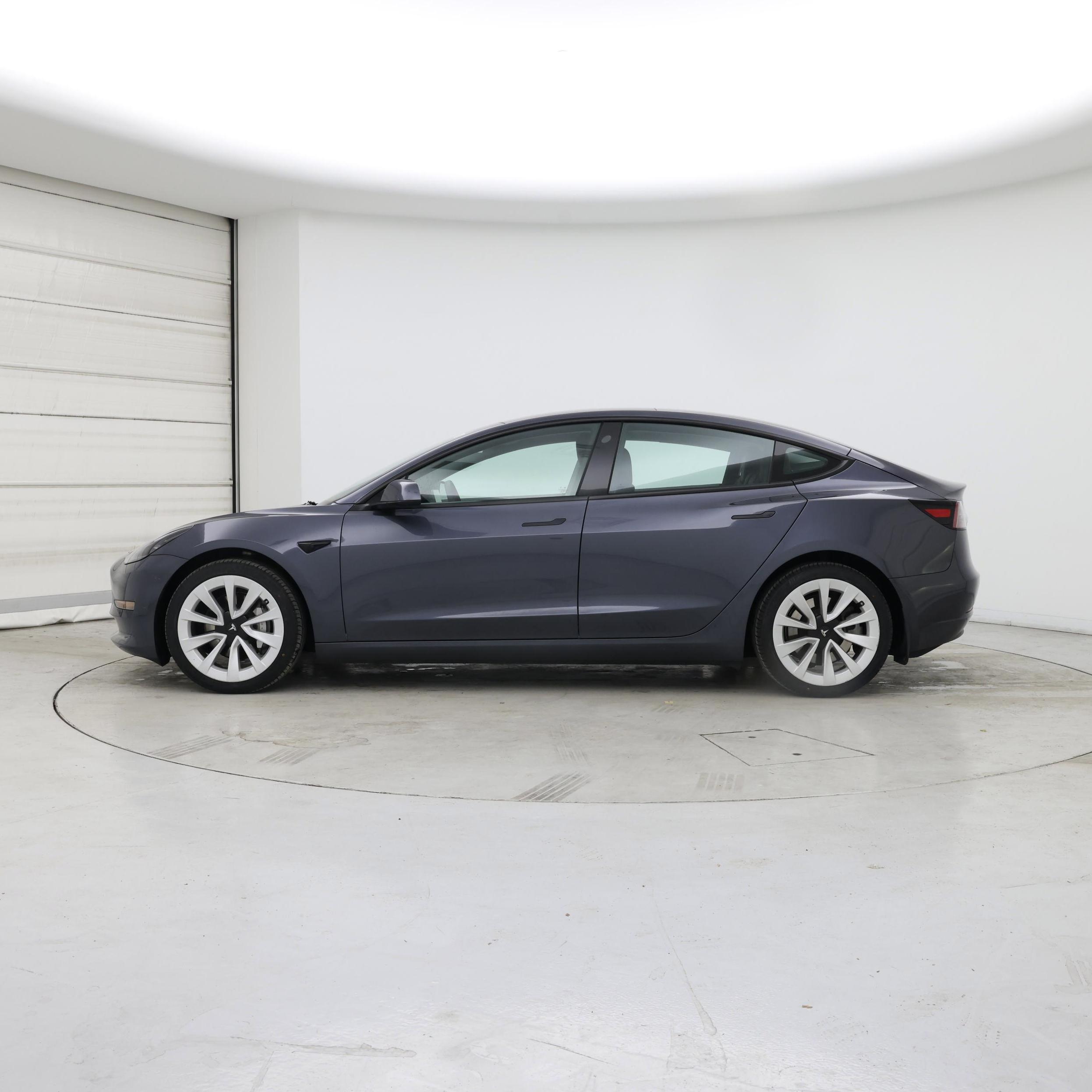 Thumbnail: 2023 Tesla Model 3 - 3