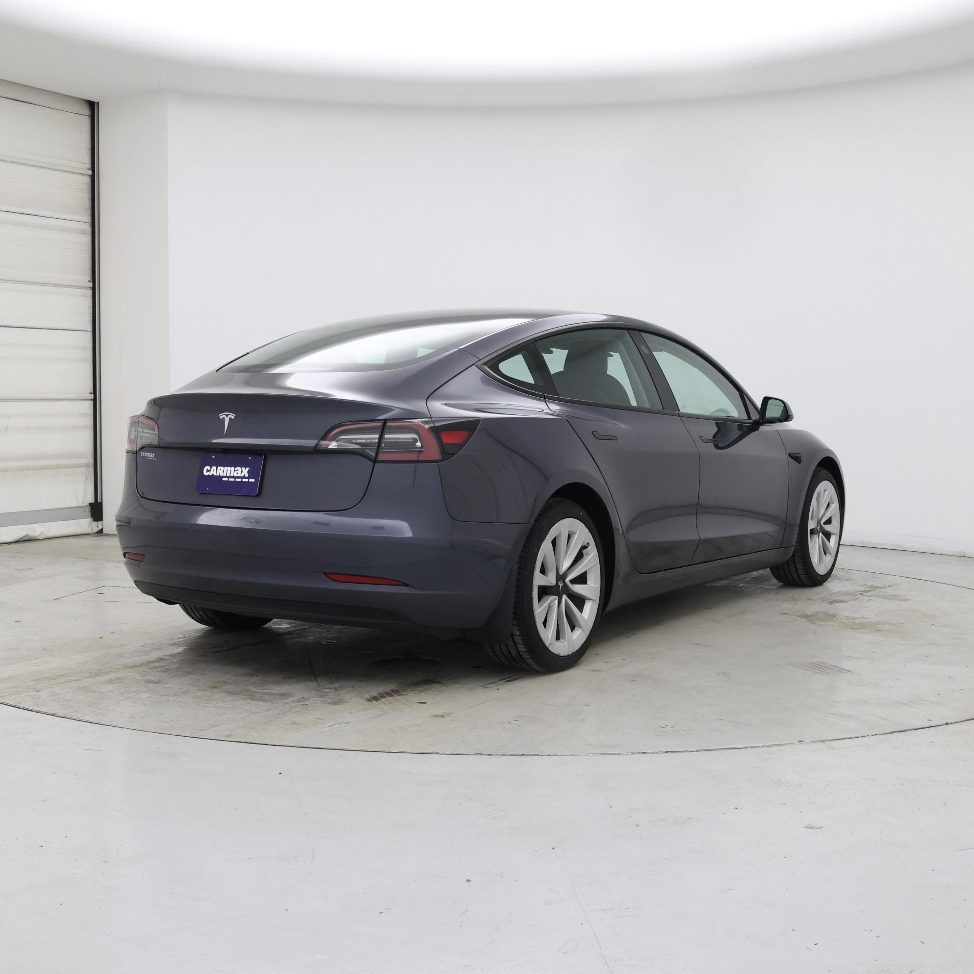 Thumbnail: 2023 Tesla Model 3 - 8