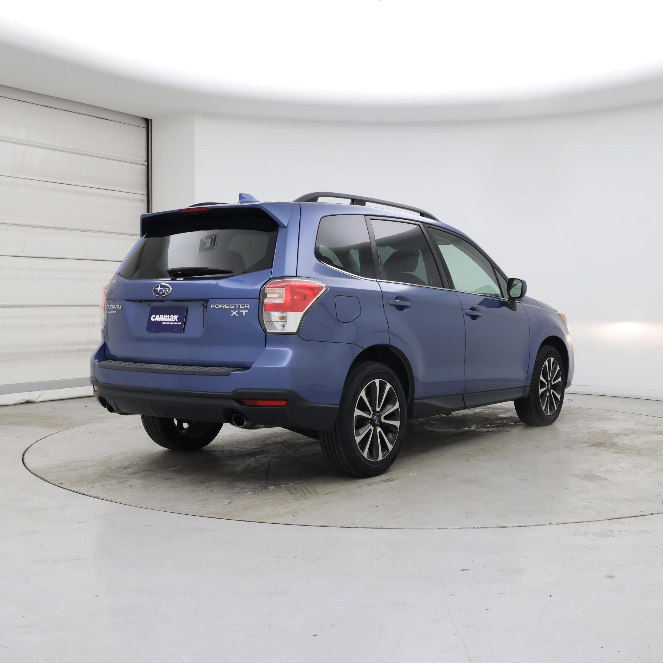 Thumbnail: 2017 Subaru Forester - 8