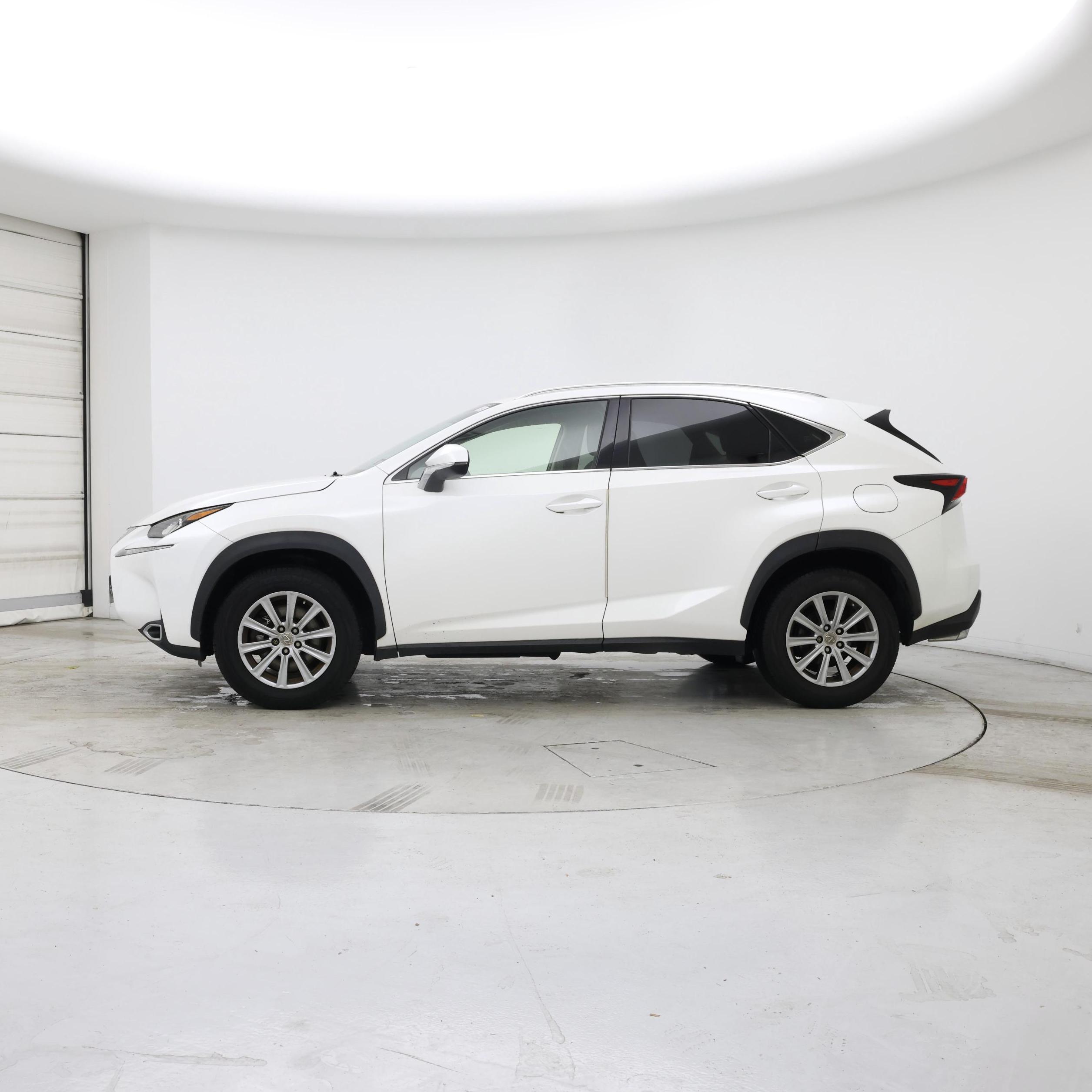 Thumbnail: 2016 Lexus NX - 3