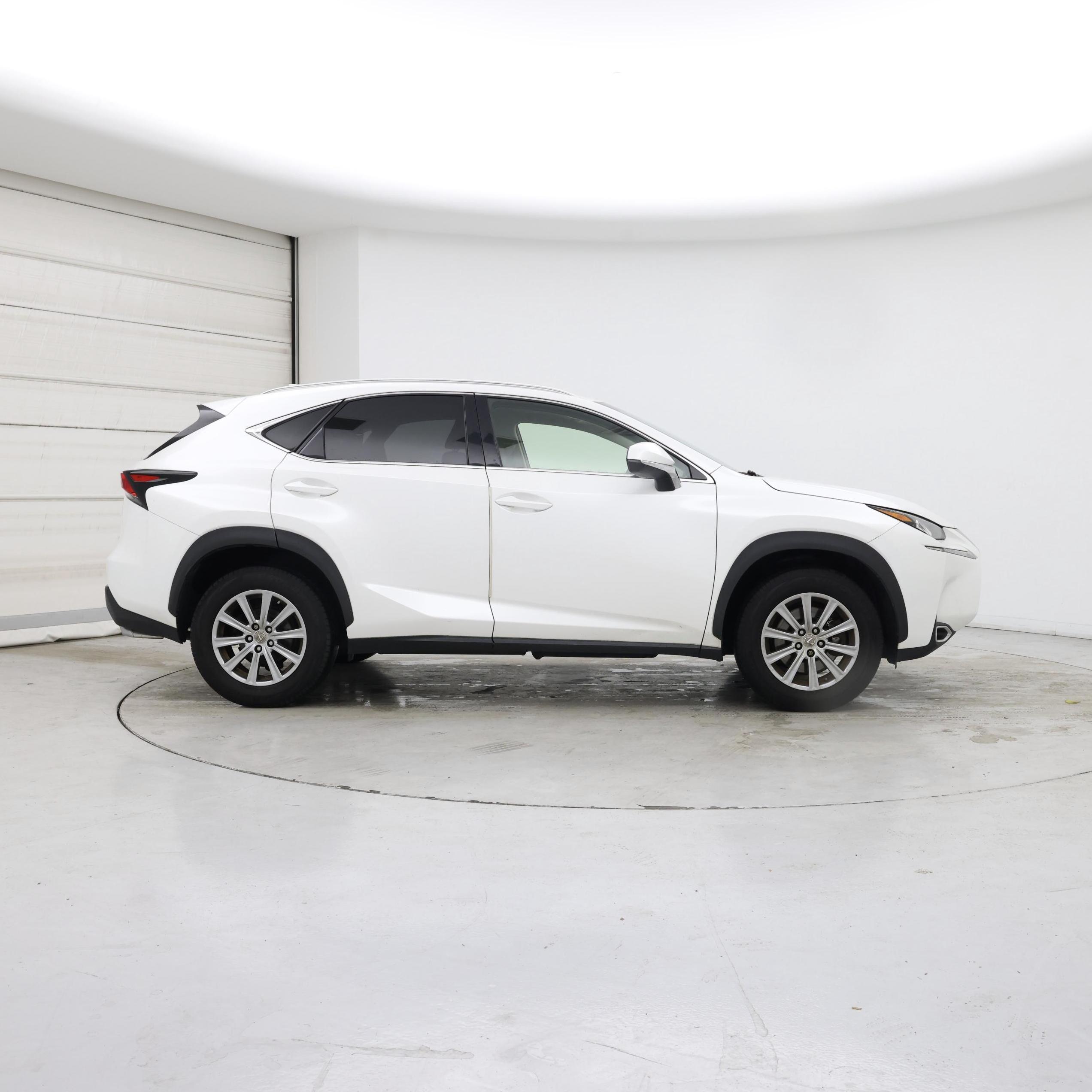 Thumbnail: 2016 Lexus NX - 7