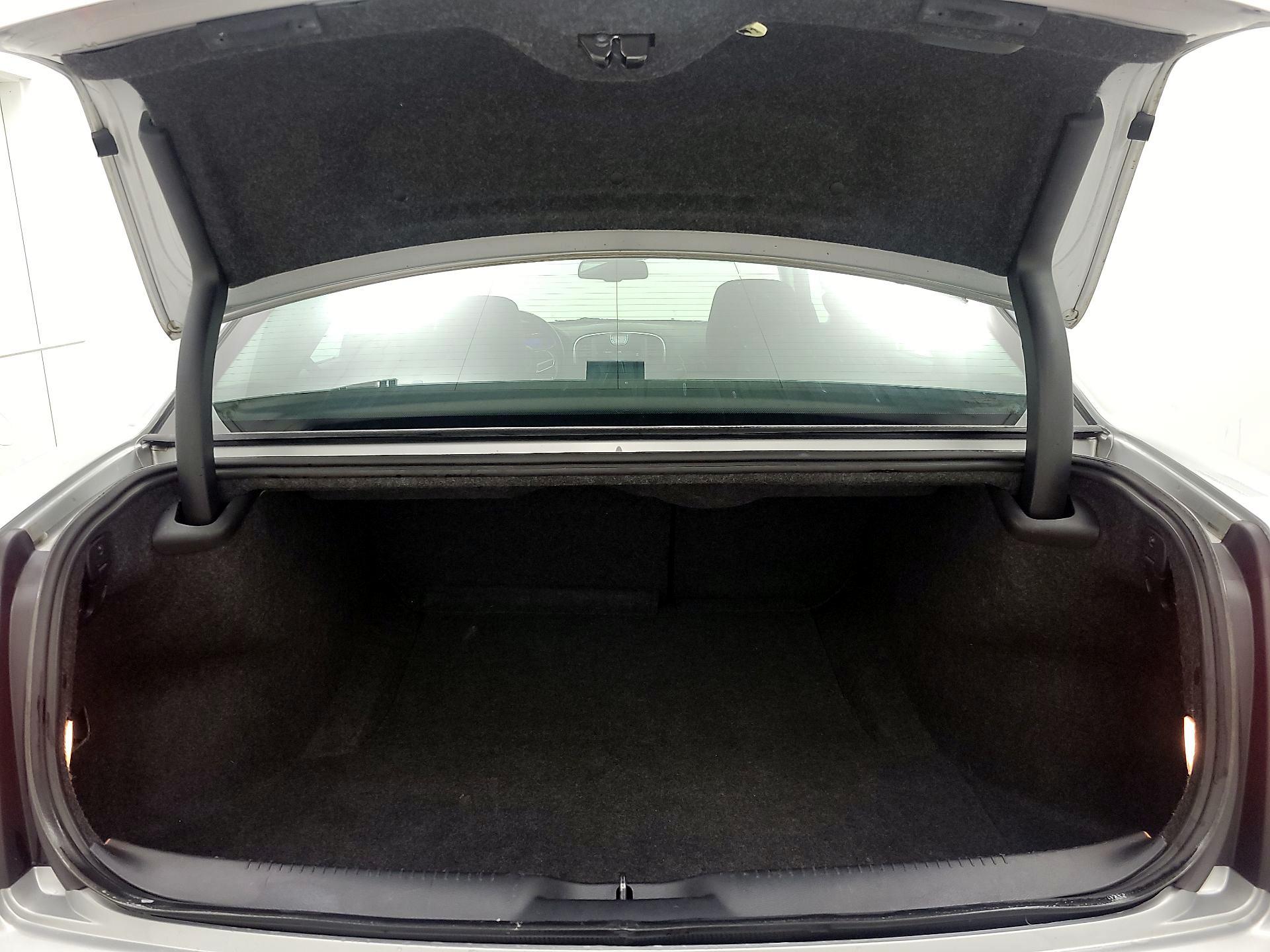 Thumbnail: 2021 Chrysler 300 - 20