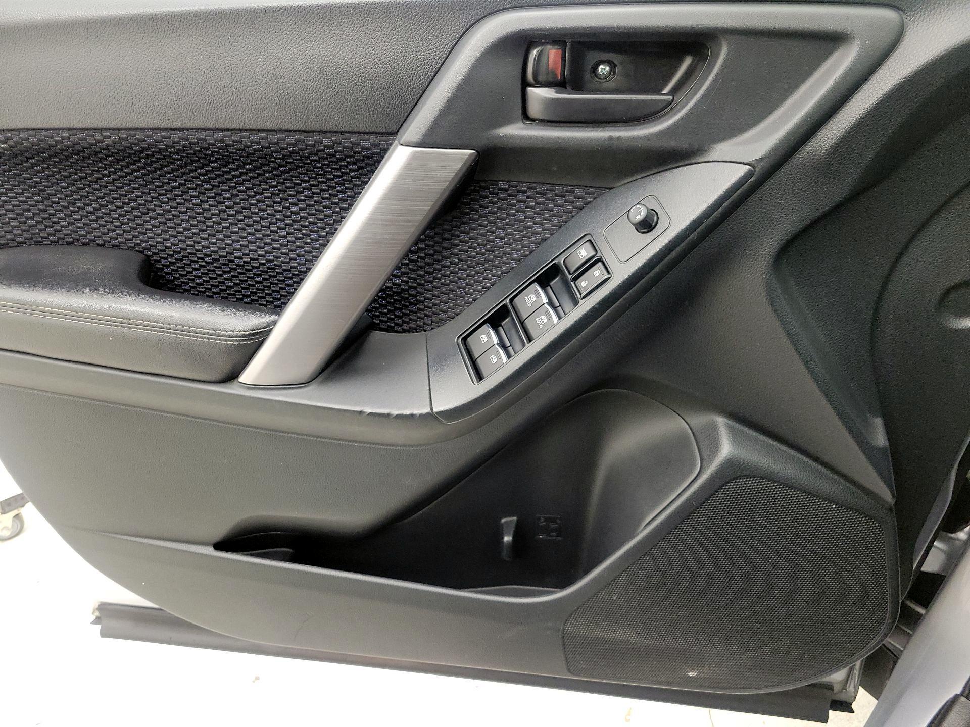 Thumbnail: 2017 Subaru Forester - 12