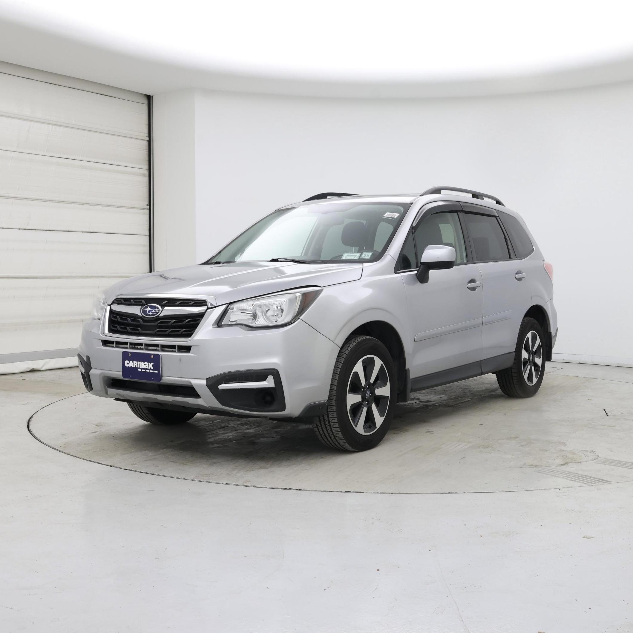 Thumbnail: 2017 Subaru Forester - 4