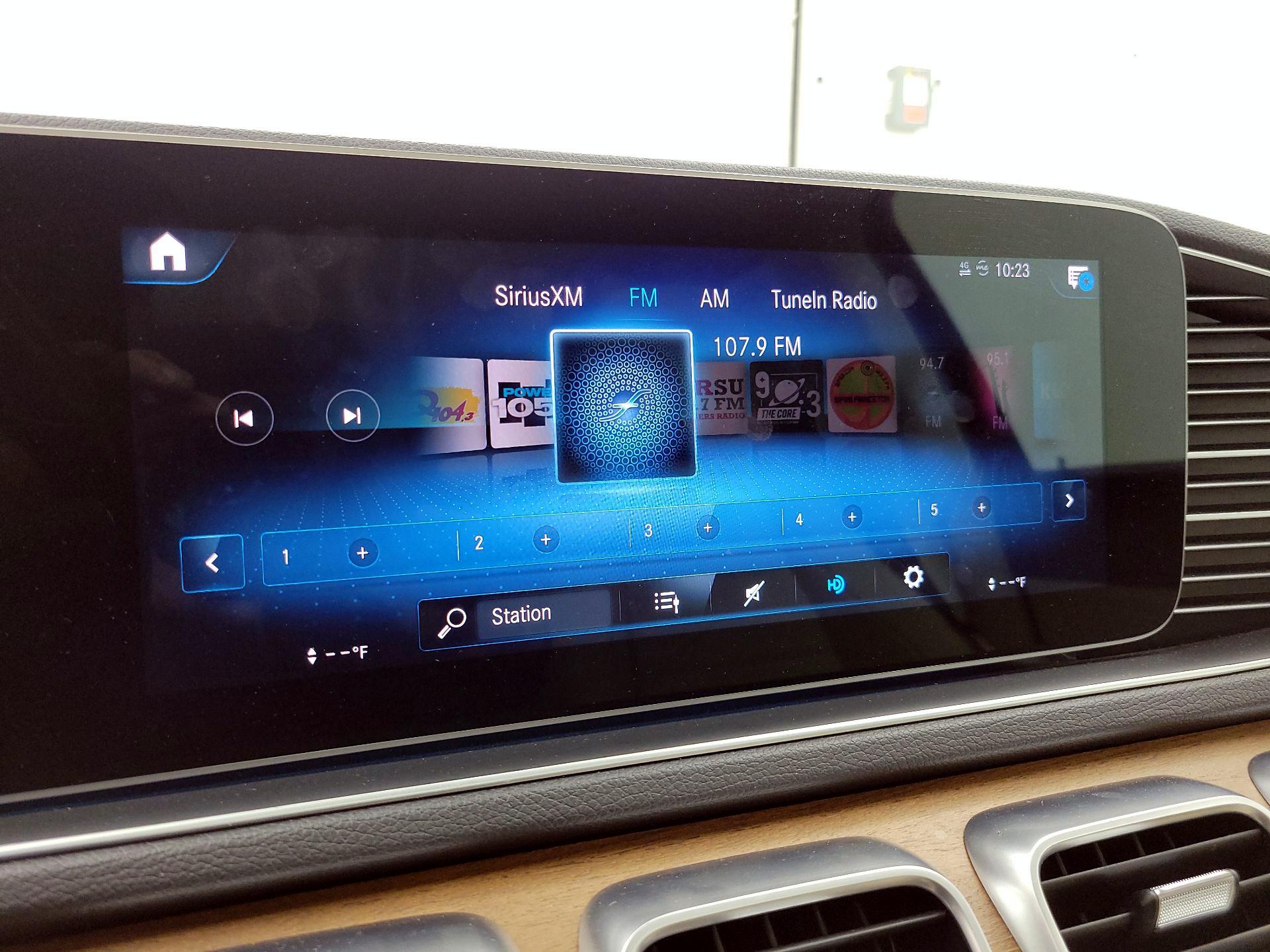 Thumbnail: 2021 Mercedes-Benz GLE - 16