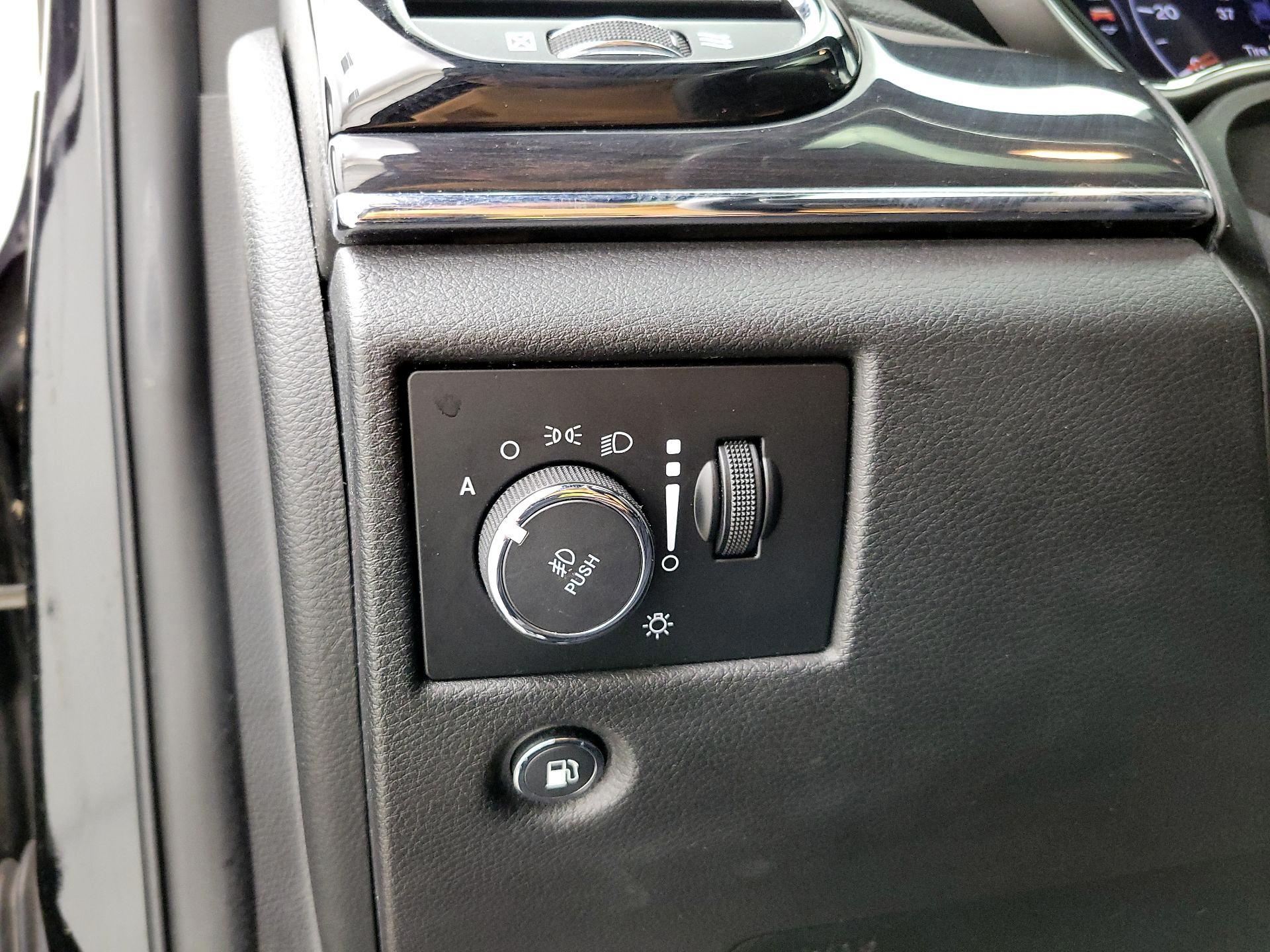 Thumbnail: 2019 Jeep Grand Cherokee - 13