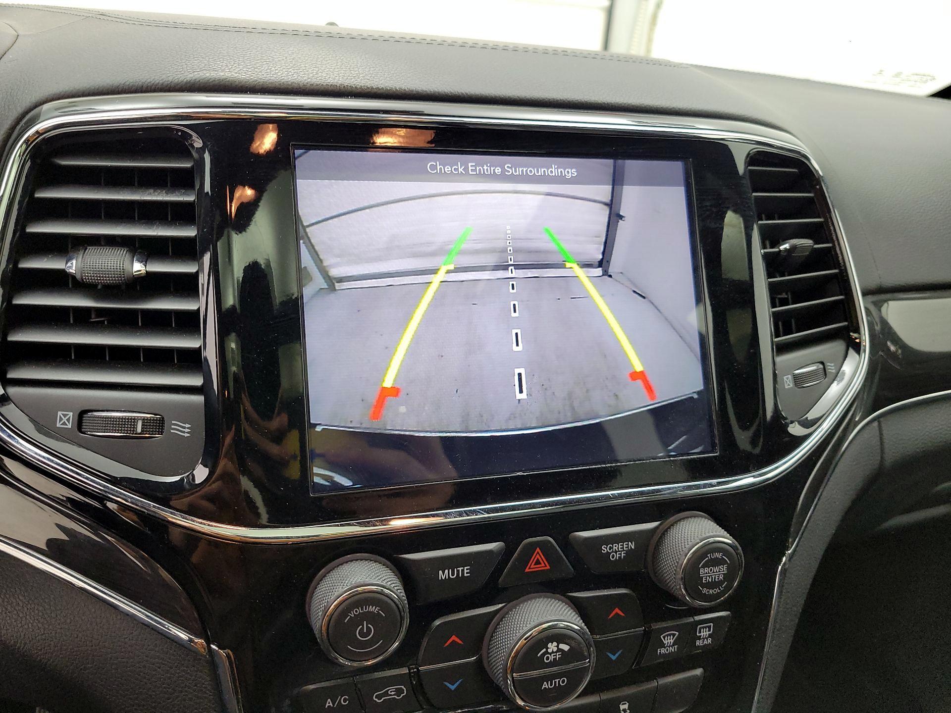 Thumbnail: 2019 Jeep Grand Cherokee - 14