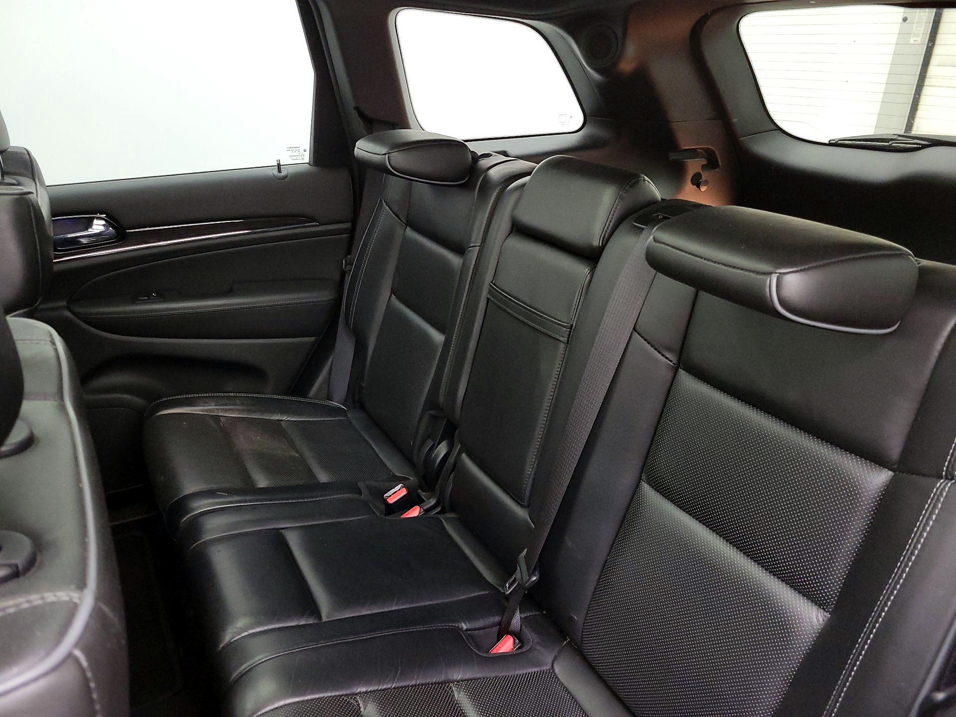 Thumbnail: 2019 Jeep Grand Cherokee - 20