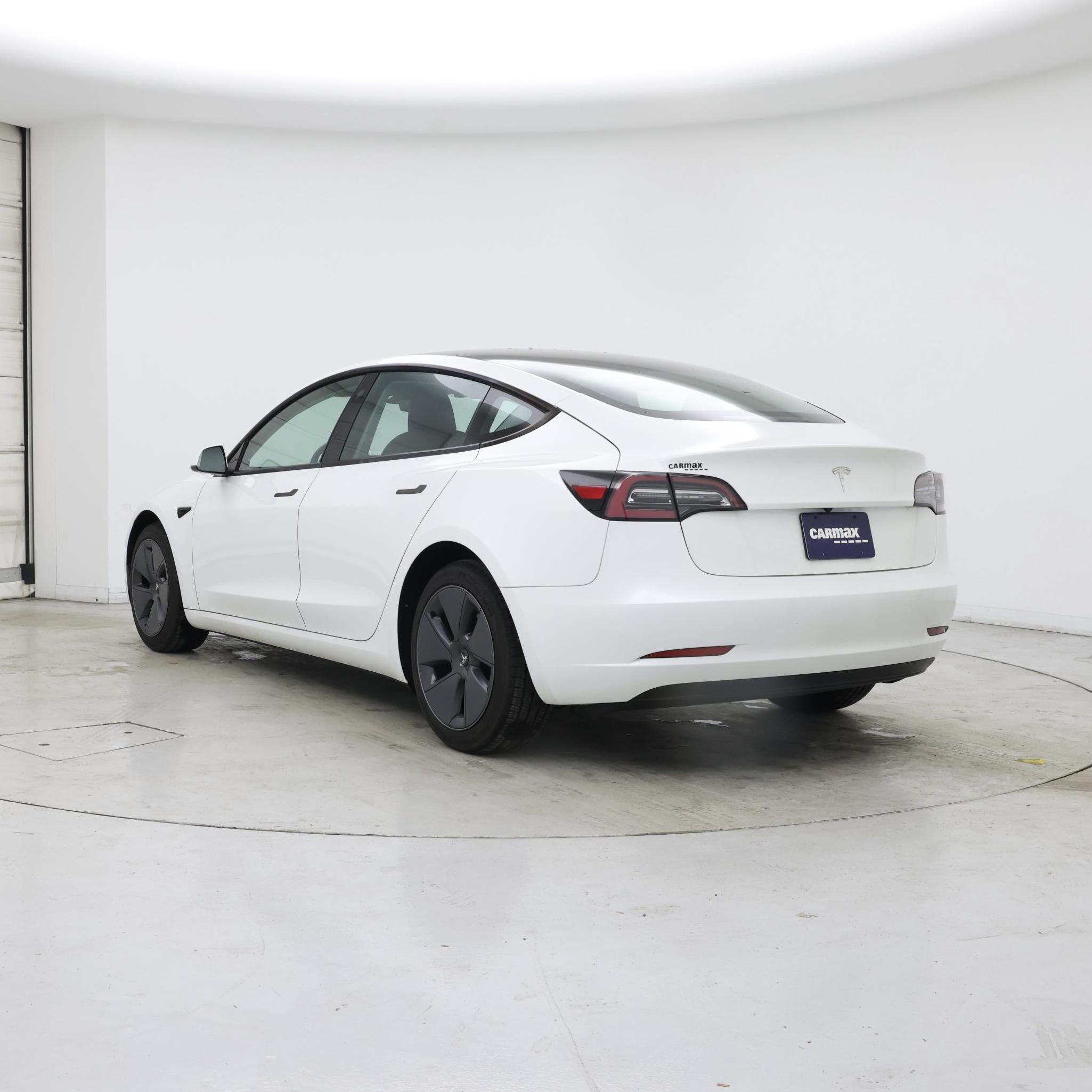 Thumbnail: 2023 Tesla Model 3 - 2