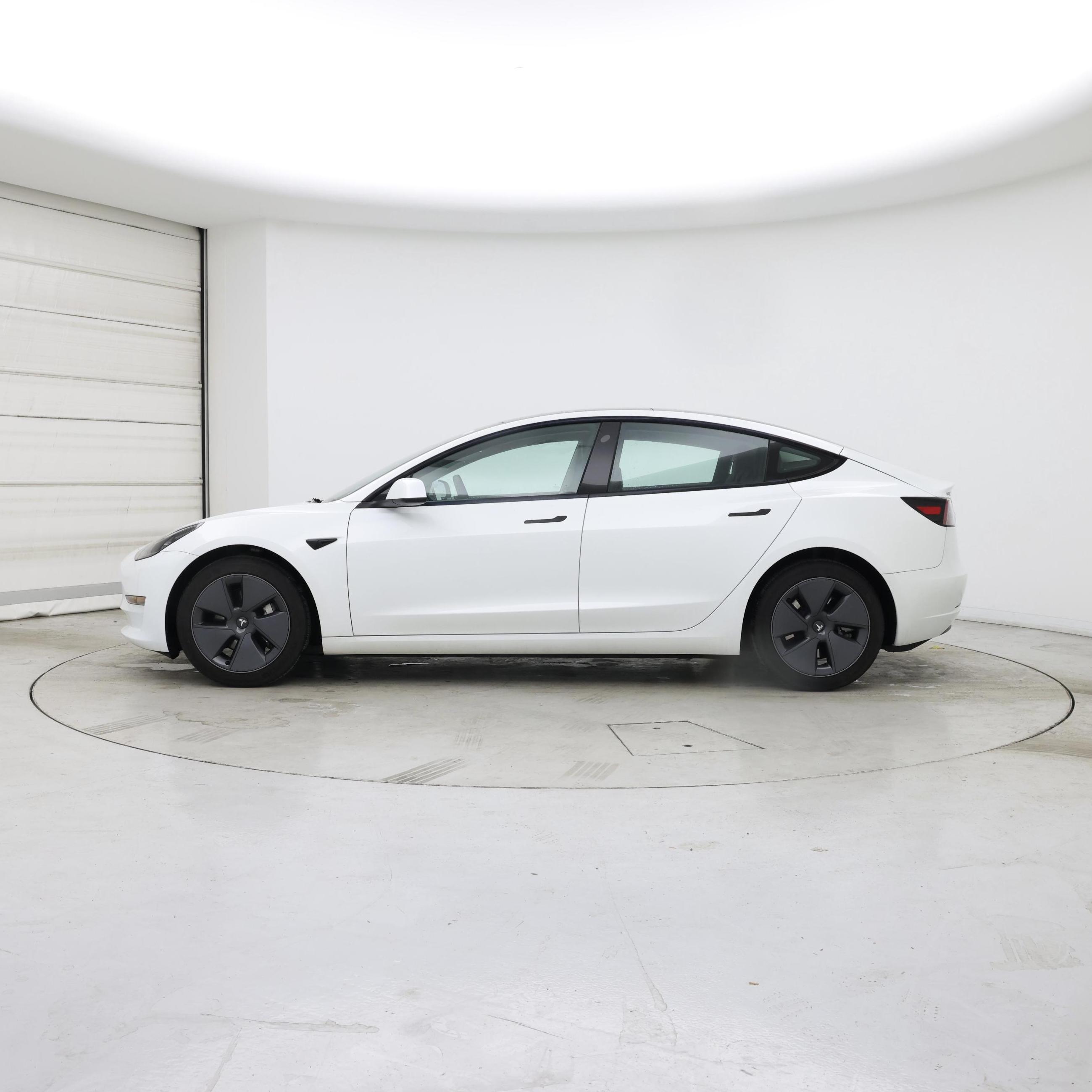 Thumbnail: 2023 Tesla Model 3 - 3