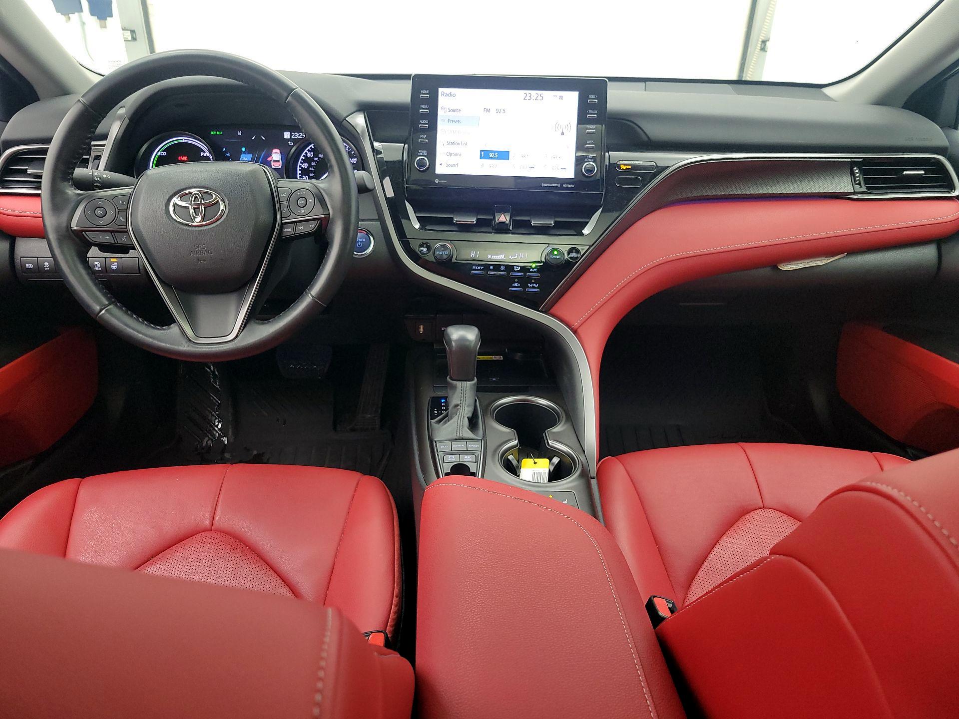 Thumbnail: 2022 Toyota Camry - 9