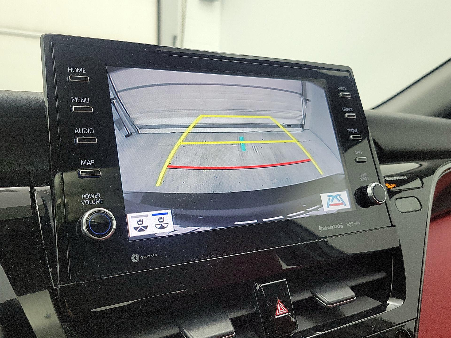 Thumbnail: 2022 Toyota Camry - 14