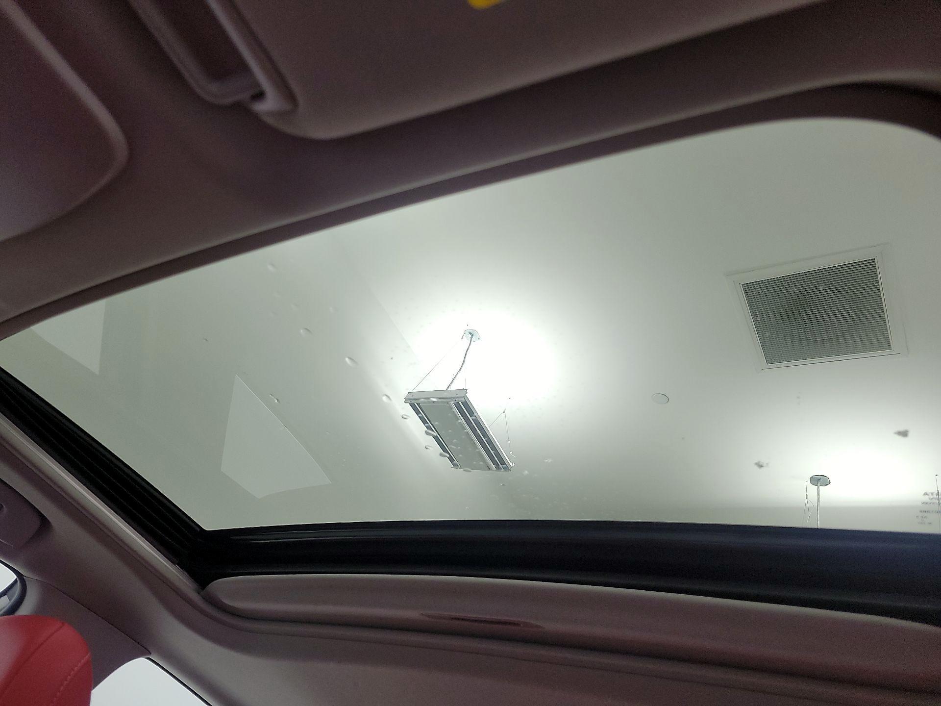 Thumbnail: 2022 Toyota Camry - 19