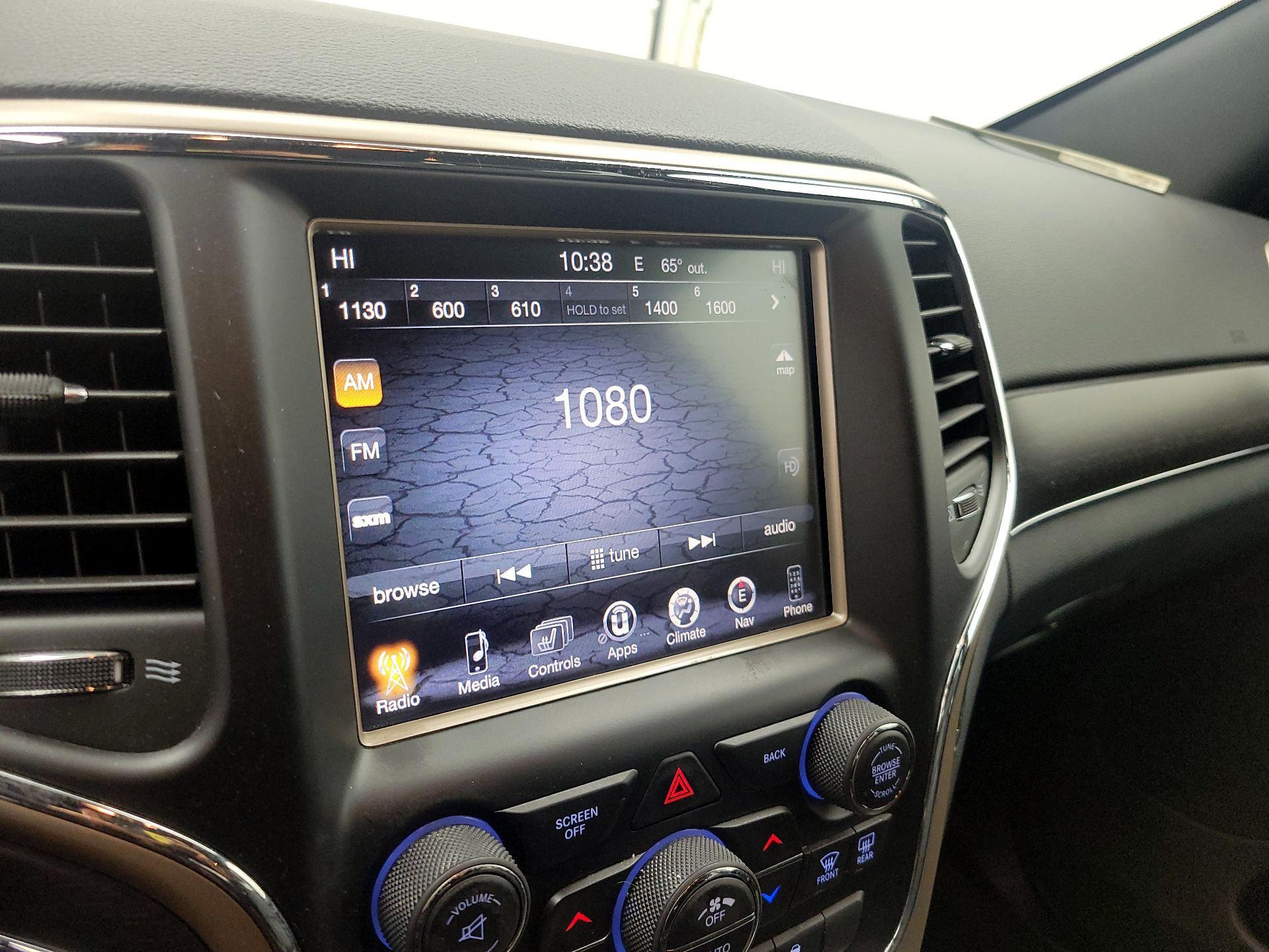 Thumbnail: 2016 Jeep Grand Cherokee - 16