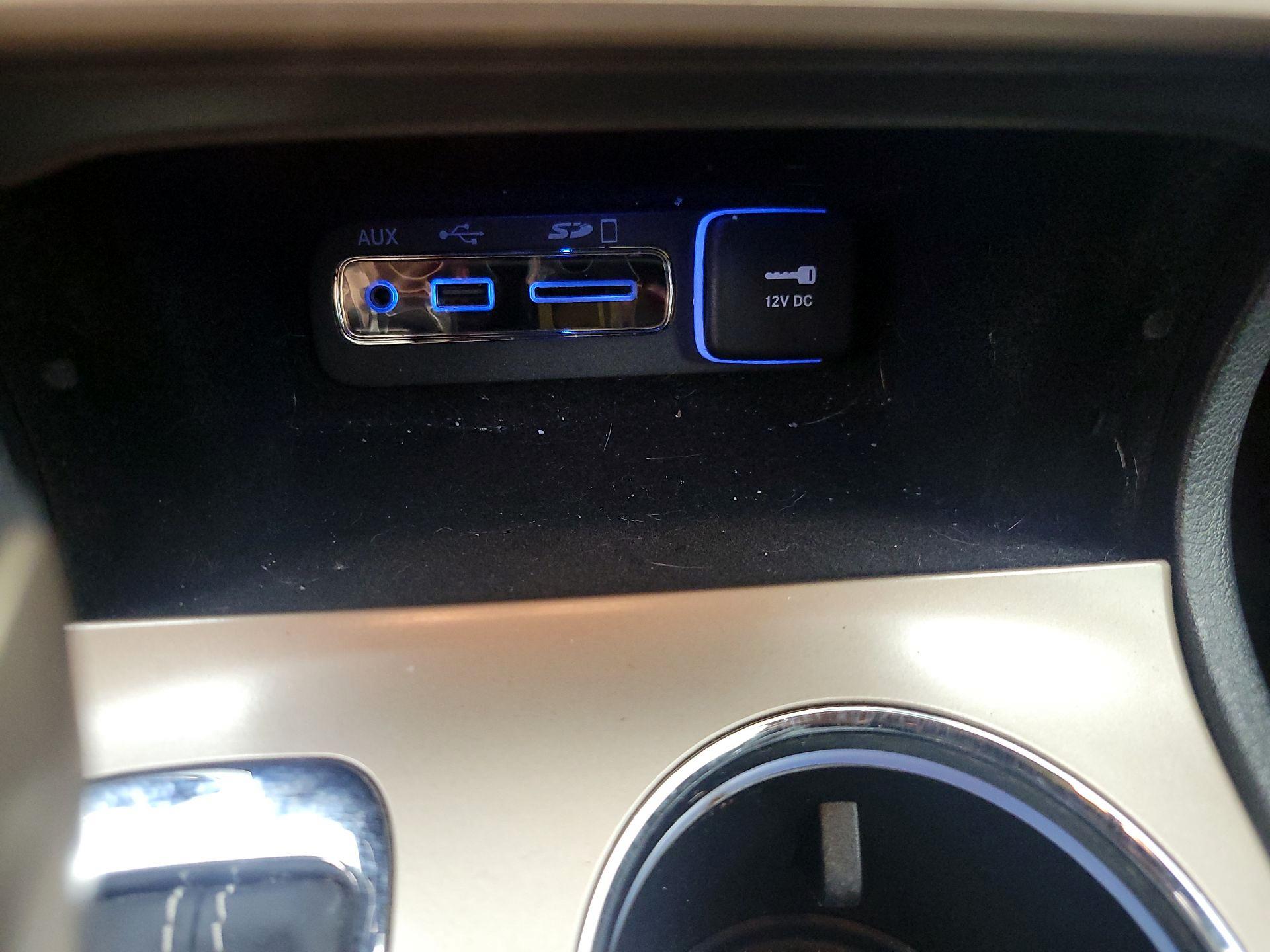 Thumbnail: 2016 Jeep Grand Cherokee - 19